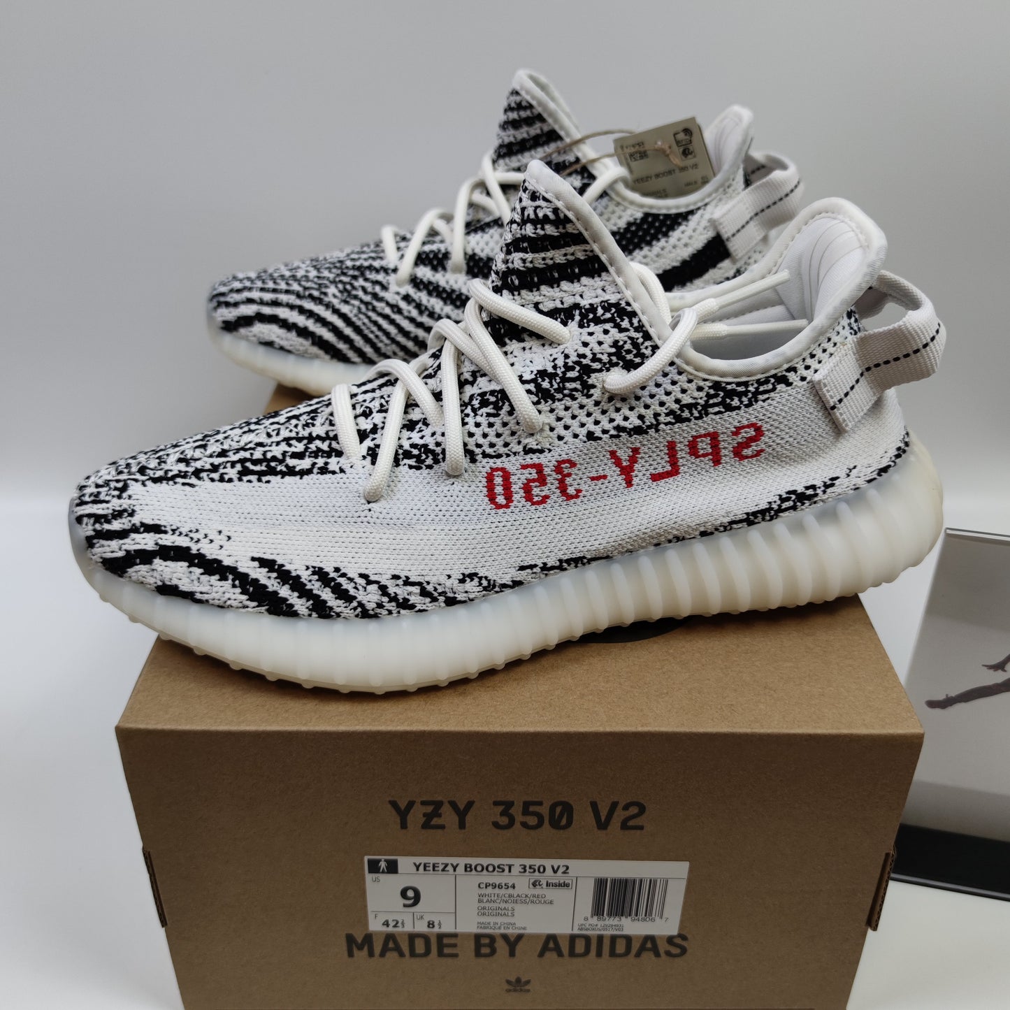 Adidas Originals Yeezy Boost 350 V2 "Zebra" CP9654-2022 - Nike x Jordan