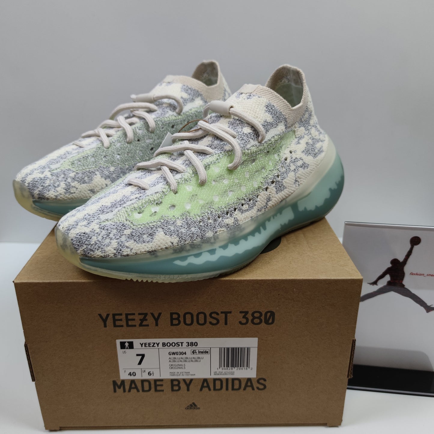 Adidas Originals Yeezy Boost 380 "Alien Blue" GW0304 - Nike x Jordan