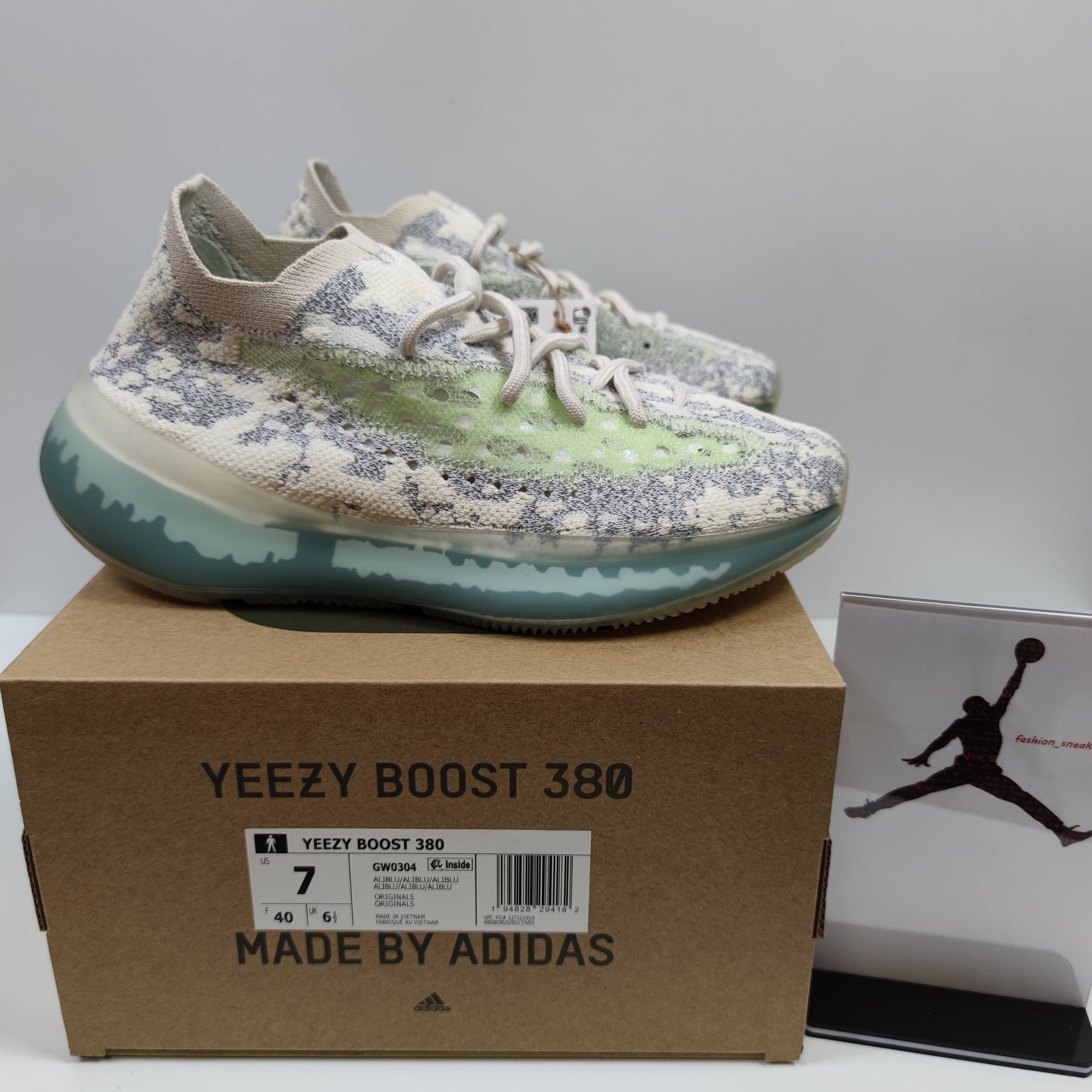 Adidas Originals Yeezy Boost 380 "Alien Blue" GW0304 - Nike x Jordan