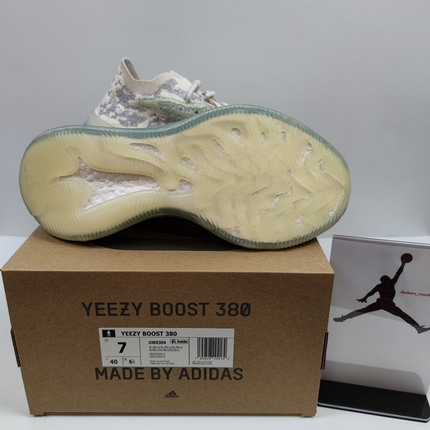 Adidas Originals Yeezy Boost 380 "Alien Blue" GW0304 - Nike x Jordan