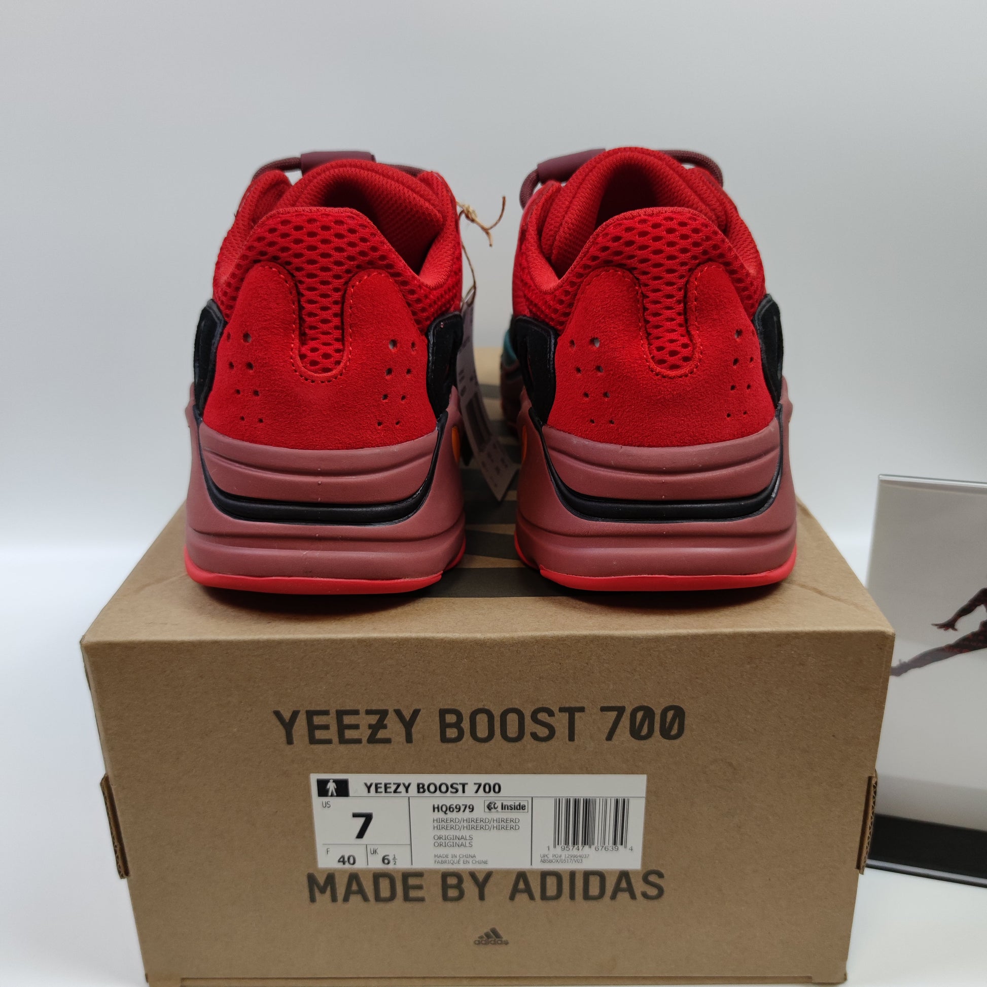 Adidas Originals Yeezy Boost 700 "Hi-Res Red" HQ6979 - Nike x Jordan