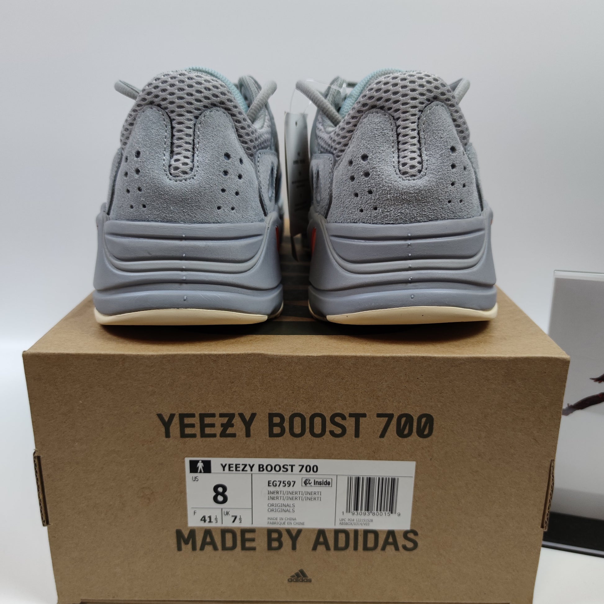 Adidas Originals Yeezy Boost 700 "Inertia" EG7597 - Nike x Jordan