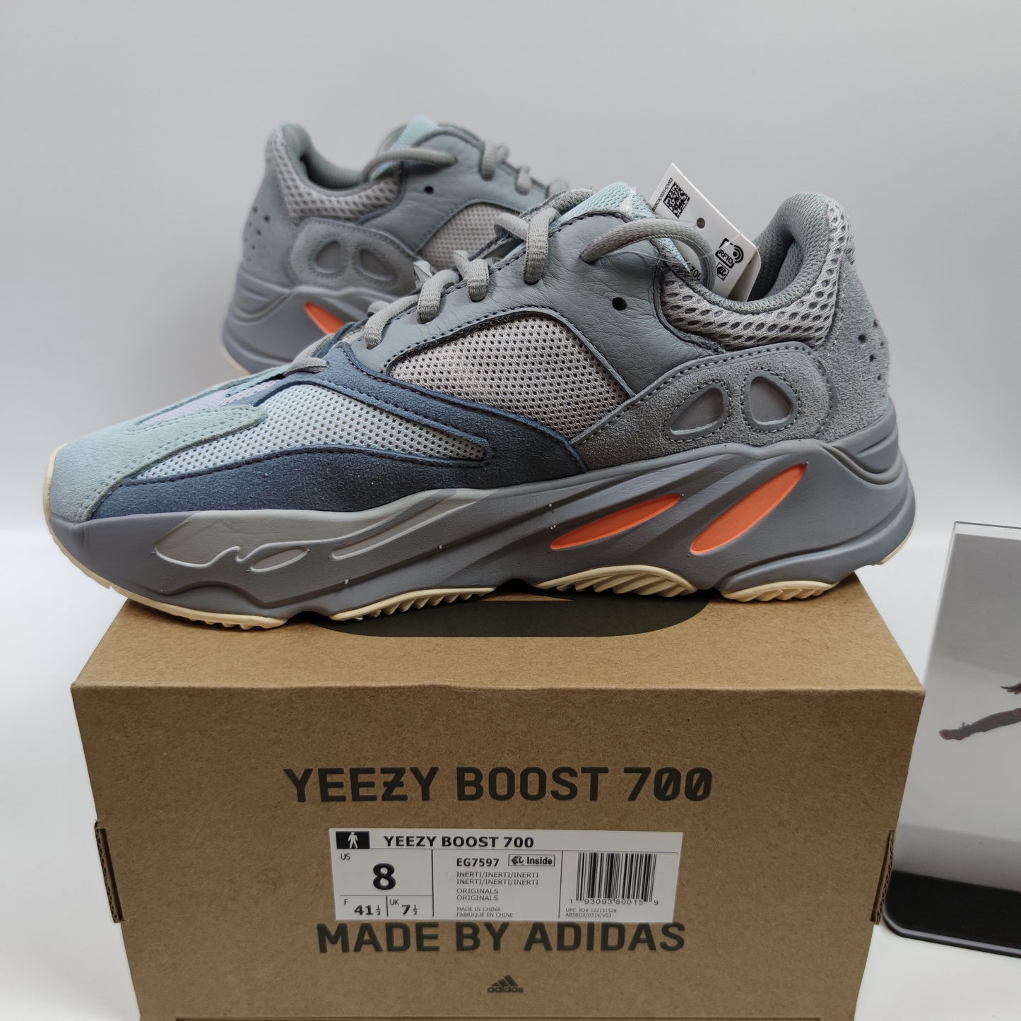 Adidas Originals Yeezy Boost 700 "Inertia" EG7597 - Nike x Jordan