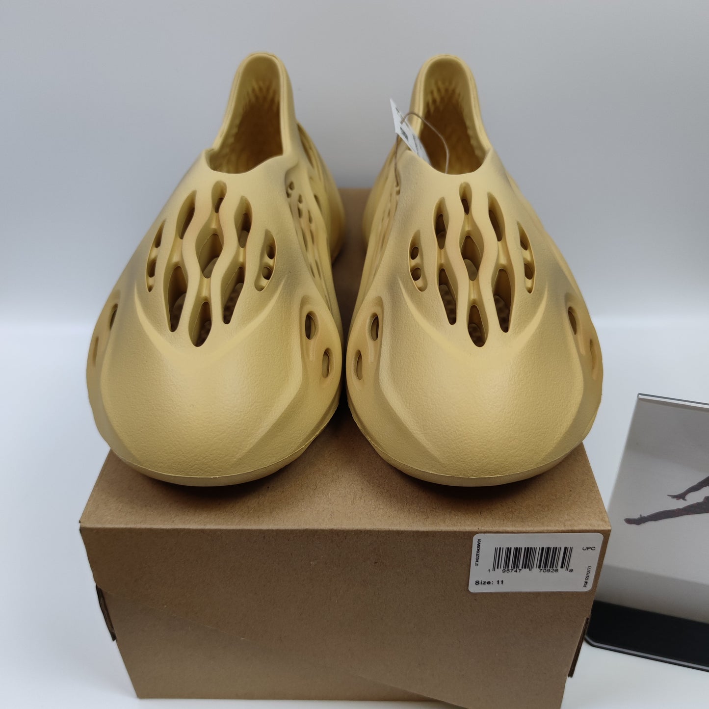 Adidas Originals Yeezy Foam Runner "Desert Sand" GV6843 - Nike x Jordan