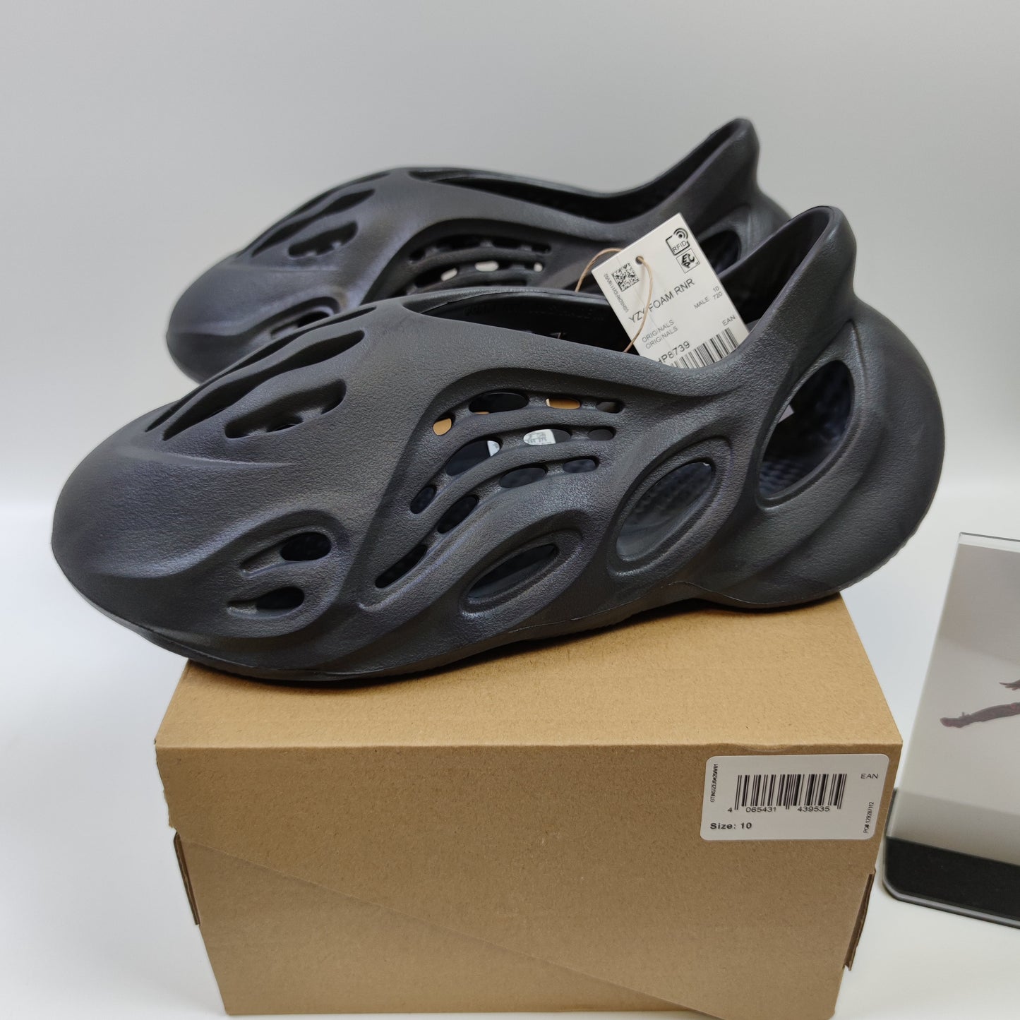 Adidas Originals Yeezy Foam Runner "Onyx" HP8739 - Nike x Jordan
