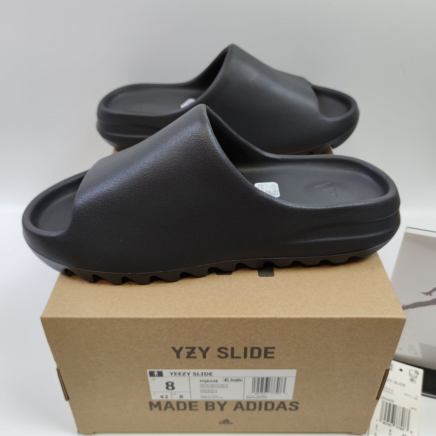Adidas Originals Yeezy Slide "Onyx" HQ6448 - Nike x Jordan