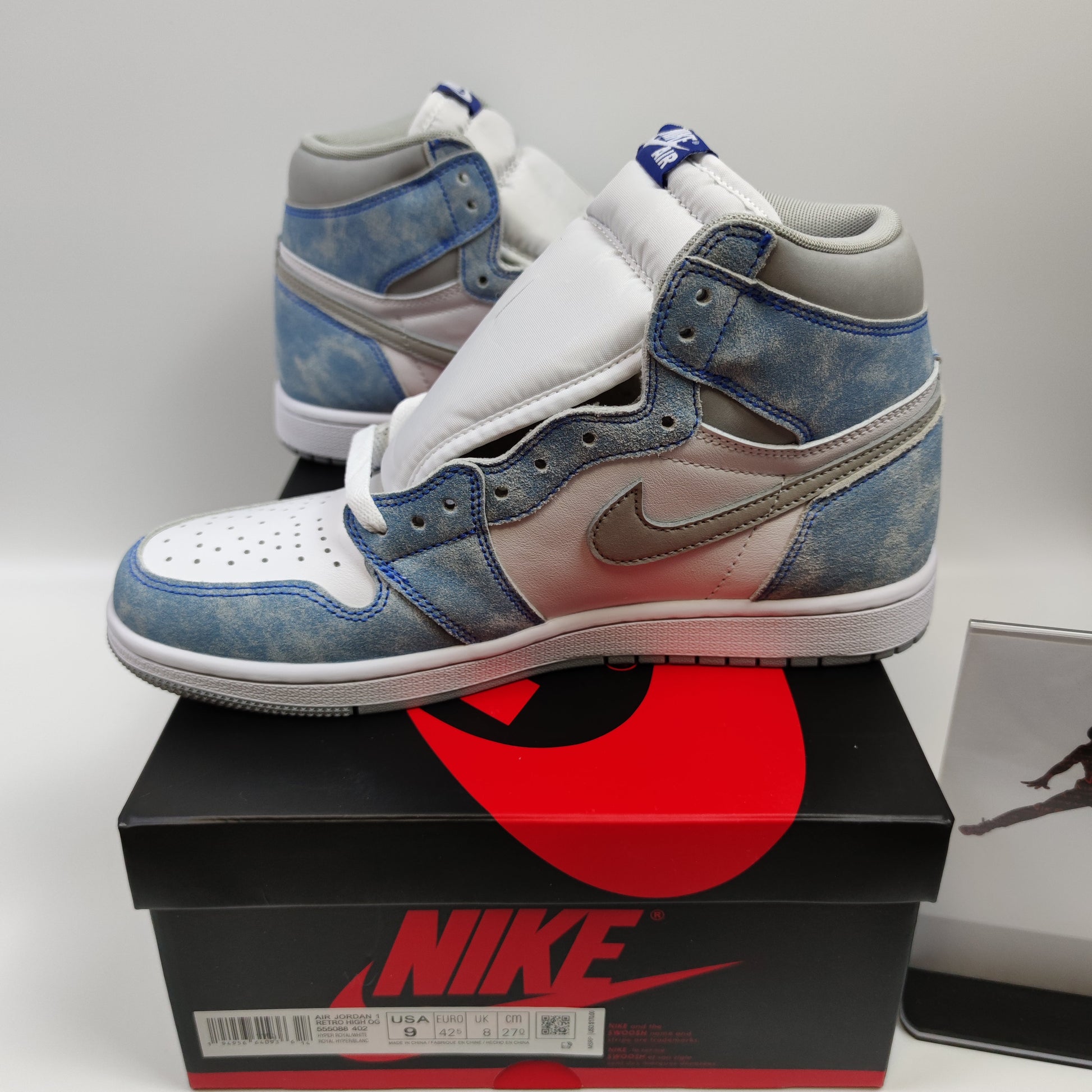 Air Jordan 1 High OG "Hyper Royal" 555088-402 - Nike x Jordan