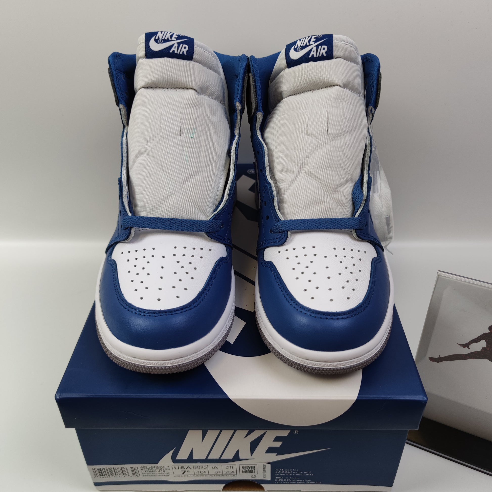 Air Jordan 1 High OG "True Blue" DZ5485-410 - Nike x Jordan
