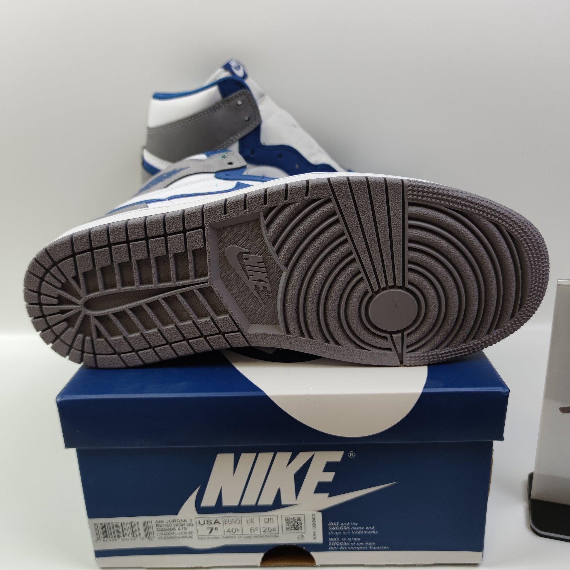 Air Jordan 1 High OG "True Blue" DZ5485-410 - Nike x Jordan