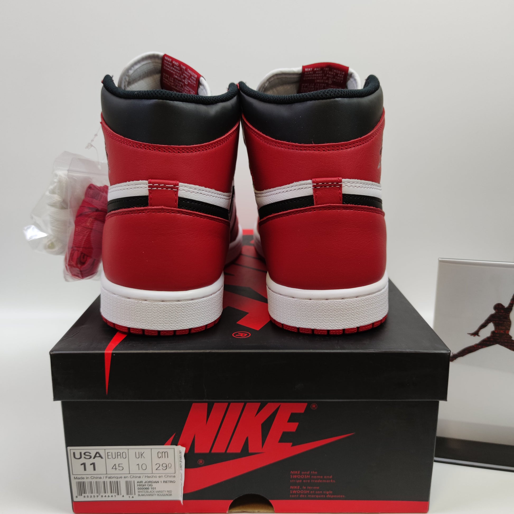 Air Jordan 1 Retro Chicago 555088-101 - Nike x Jordan