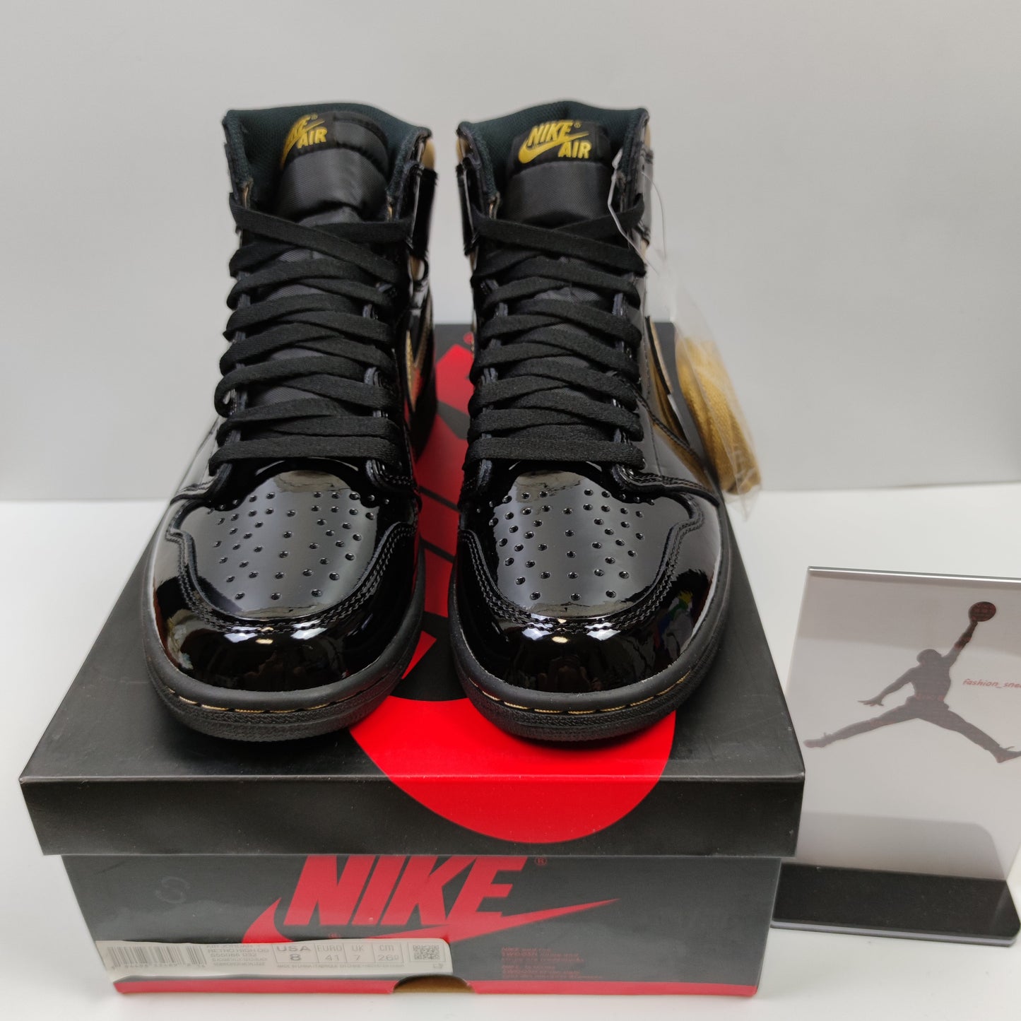 Air Jordan 1 Retro High OG "Black Gold" 555088-032 - Nike x Jordan