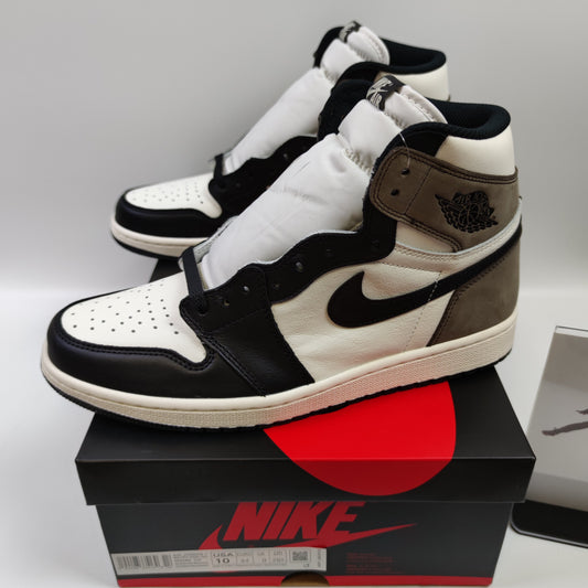 Air Jordan 1 Retro High OG "Dark Mocha" 555088-105 - Nike x Jordan
