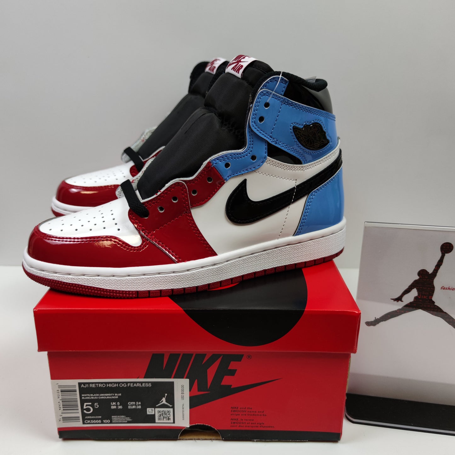 Air Jordan 1 Retro High OG Fearless UNC Chicago CK5666-100 - Nike x Jordan