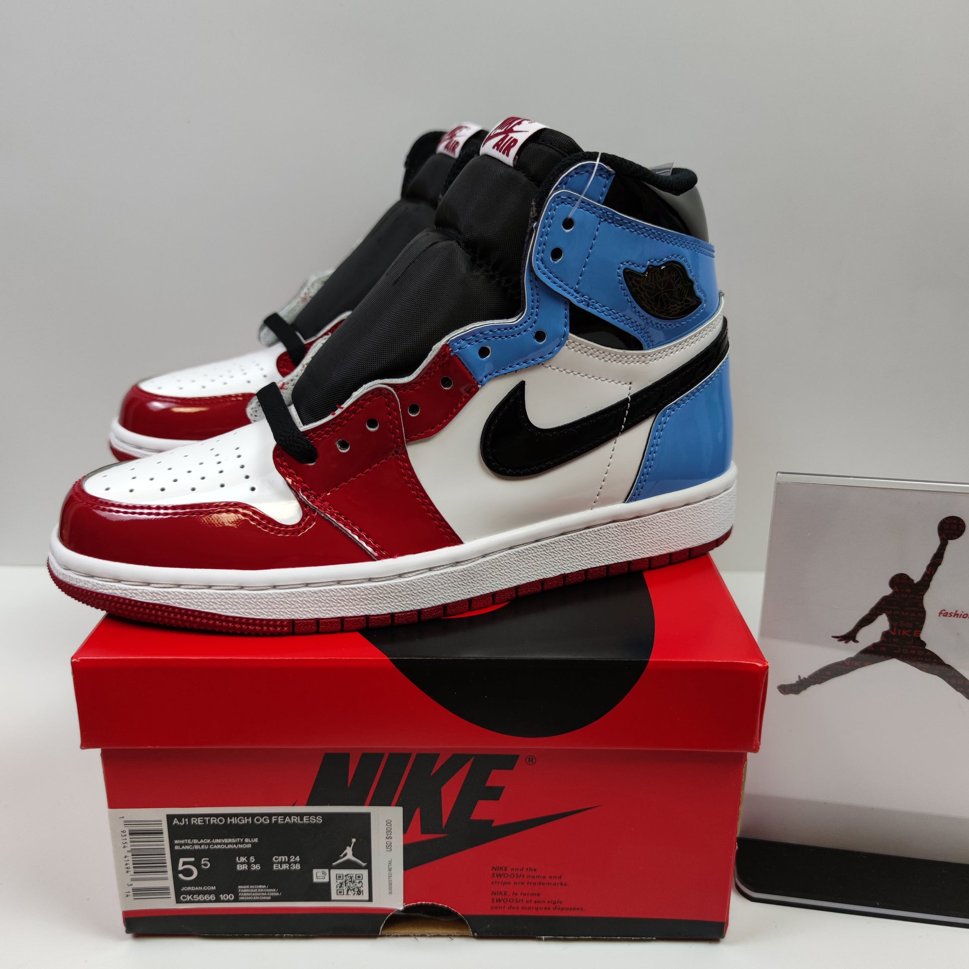 Air Jordan 1 Retro High OG Fearless UNC Chicago CK5666-100 - Nike x Jordan