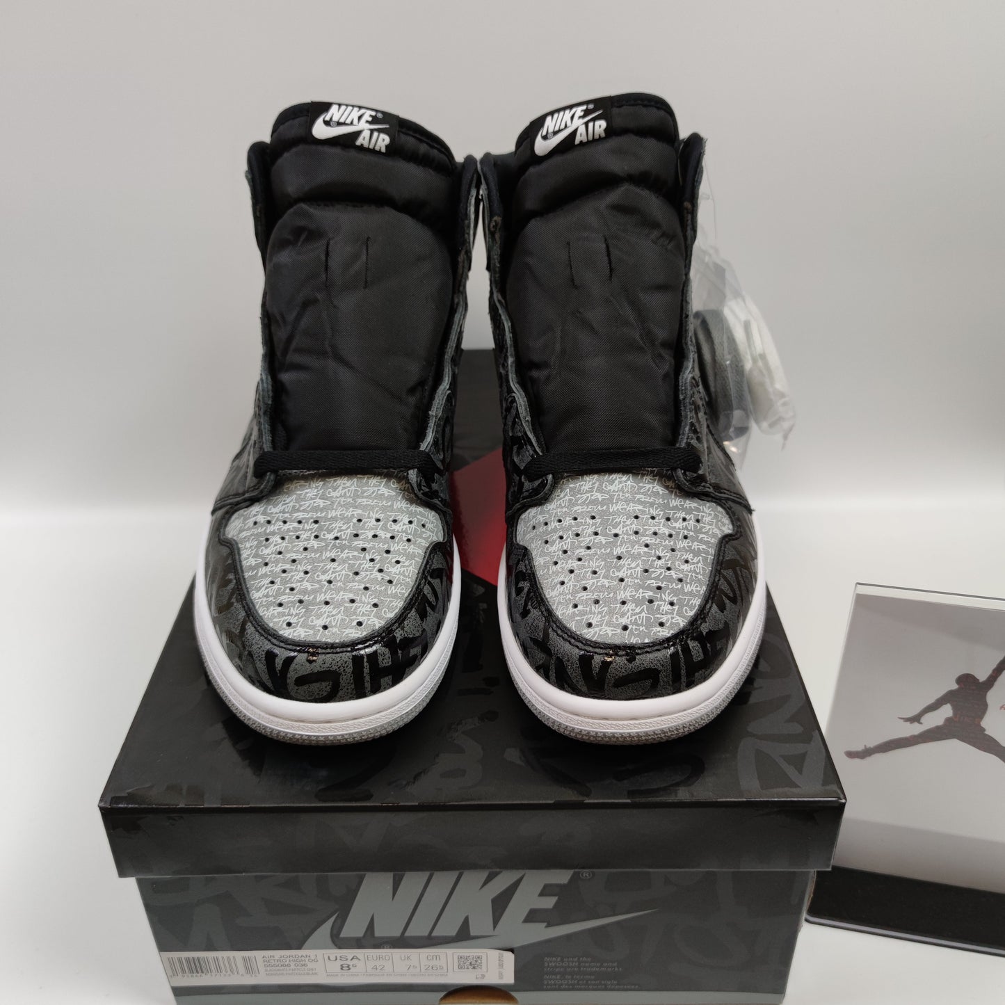 Air Jordan 1 Retro High OG "Rebellionaire" 555088-036 - Nike x Jordan