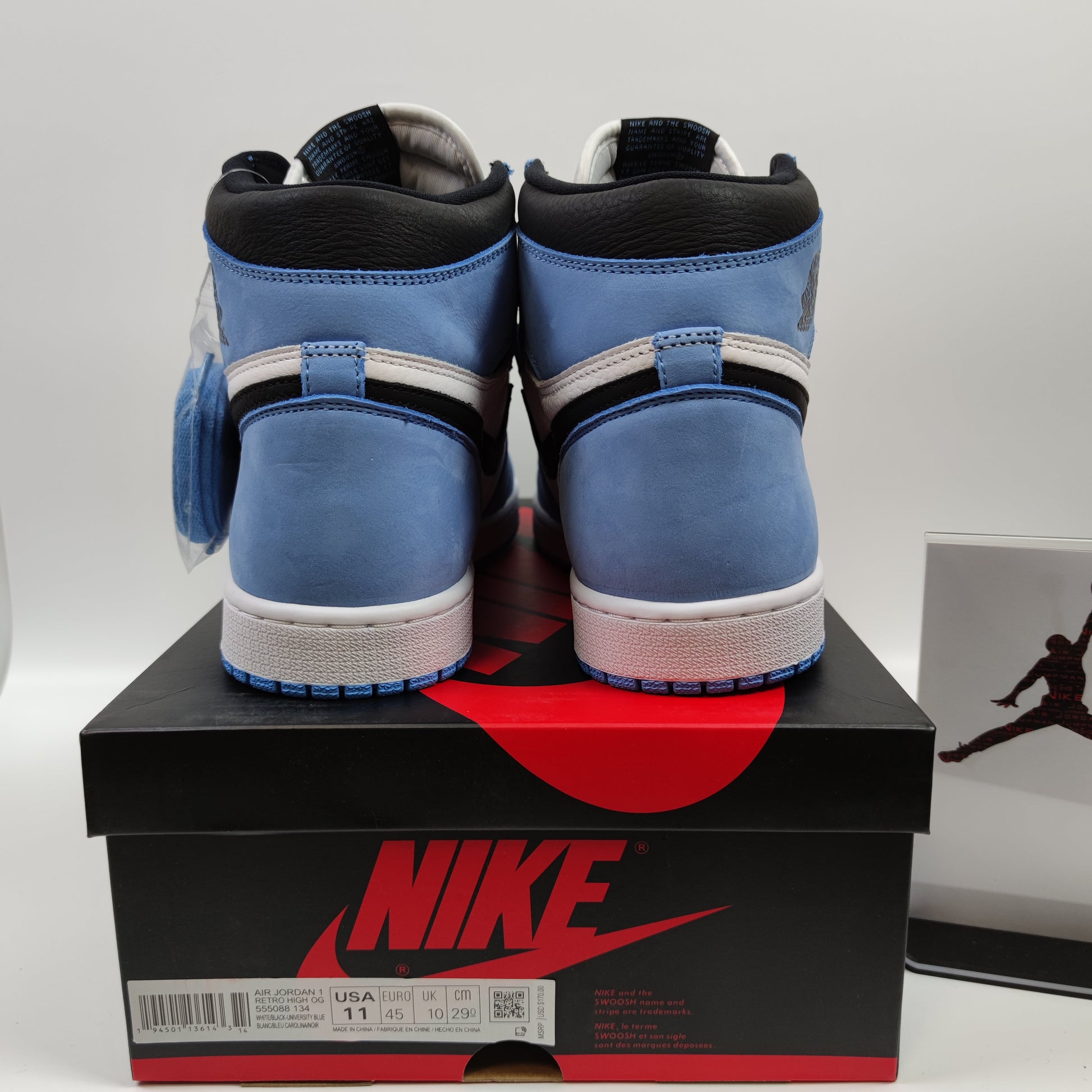 Air Jordan 1 Retro High OG "University Blue" 555088-134 - Nike x Jordan