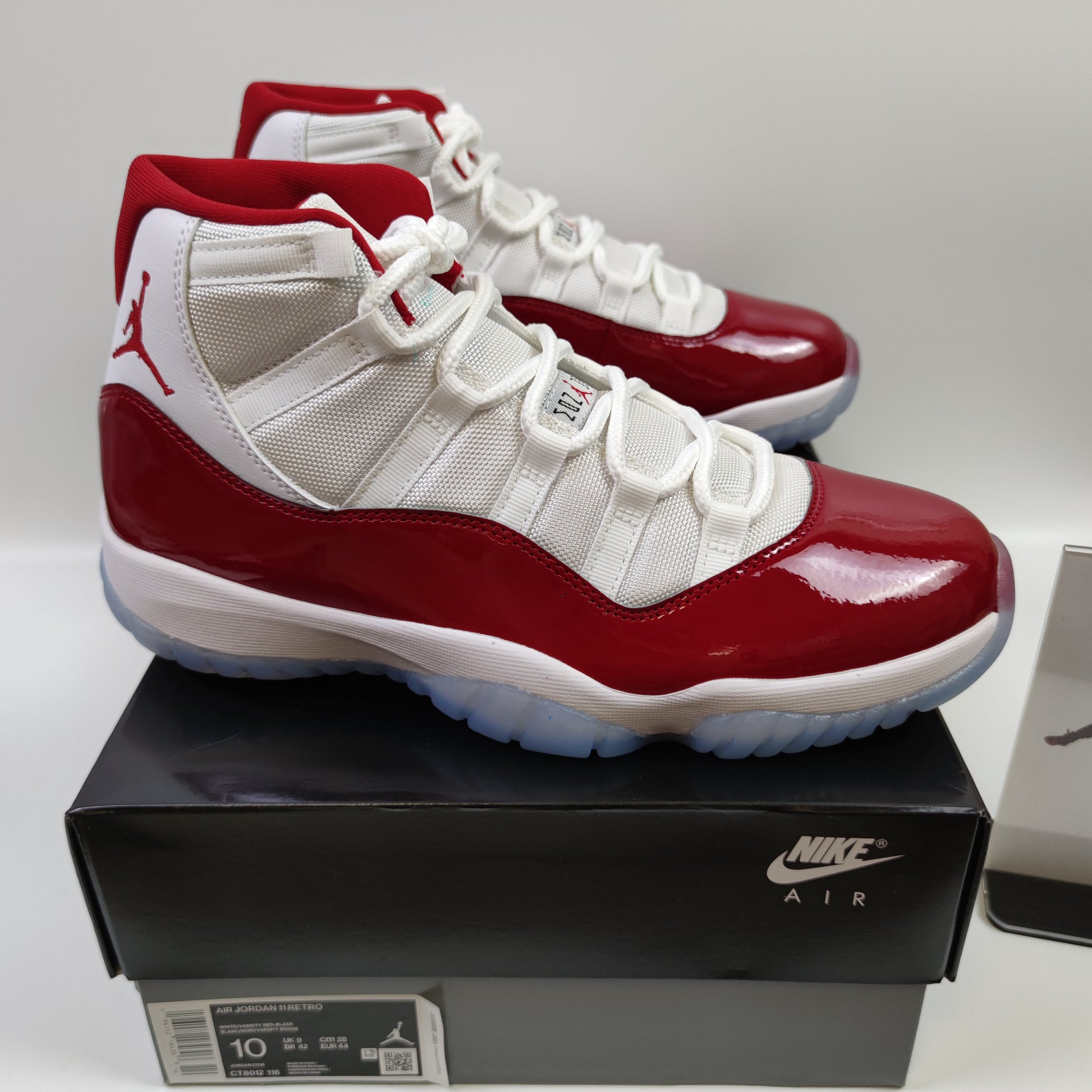 Air Jordan 11 Retro "Cherry" CT8012-116 - Nike x Jordan