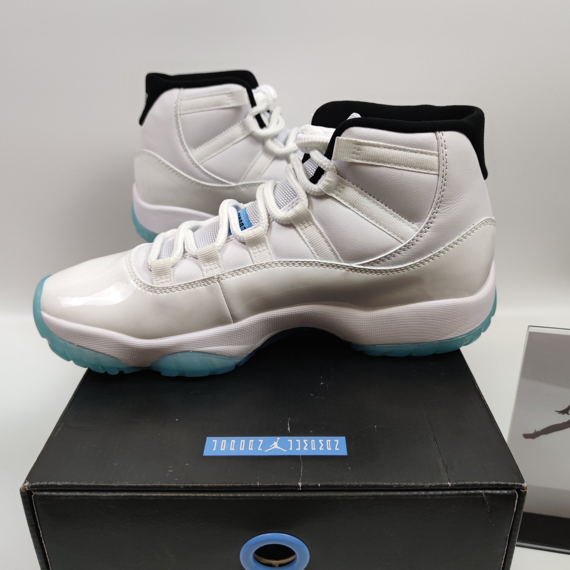 Air Jordan 11 Retro Legend Blue 378037-117 - Nike x Jordan