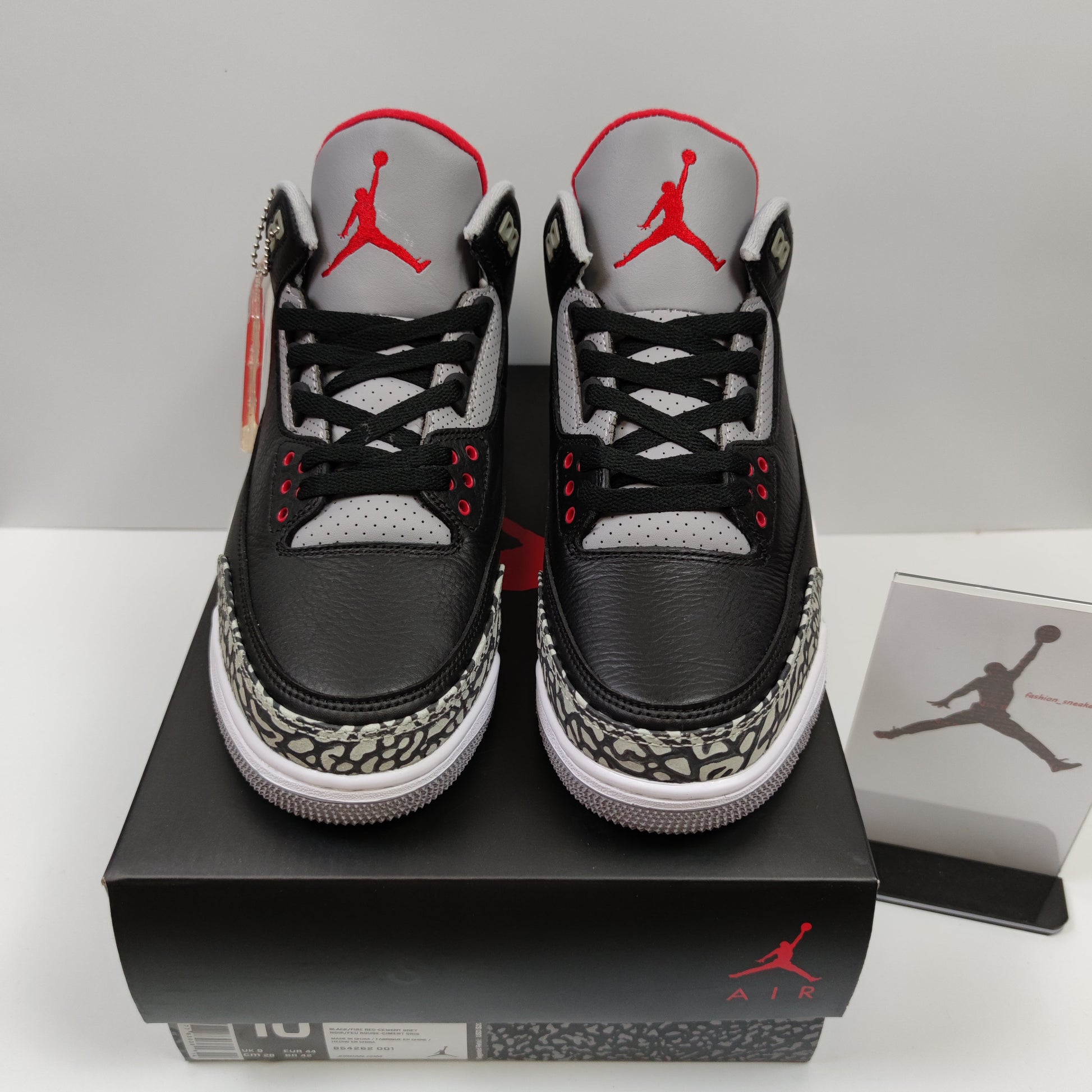 Air Jordan 3 Retro Black Cement 854262-001 - Nike x Jordan