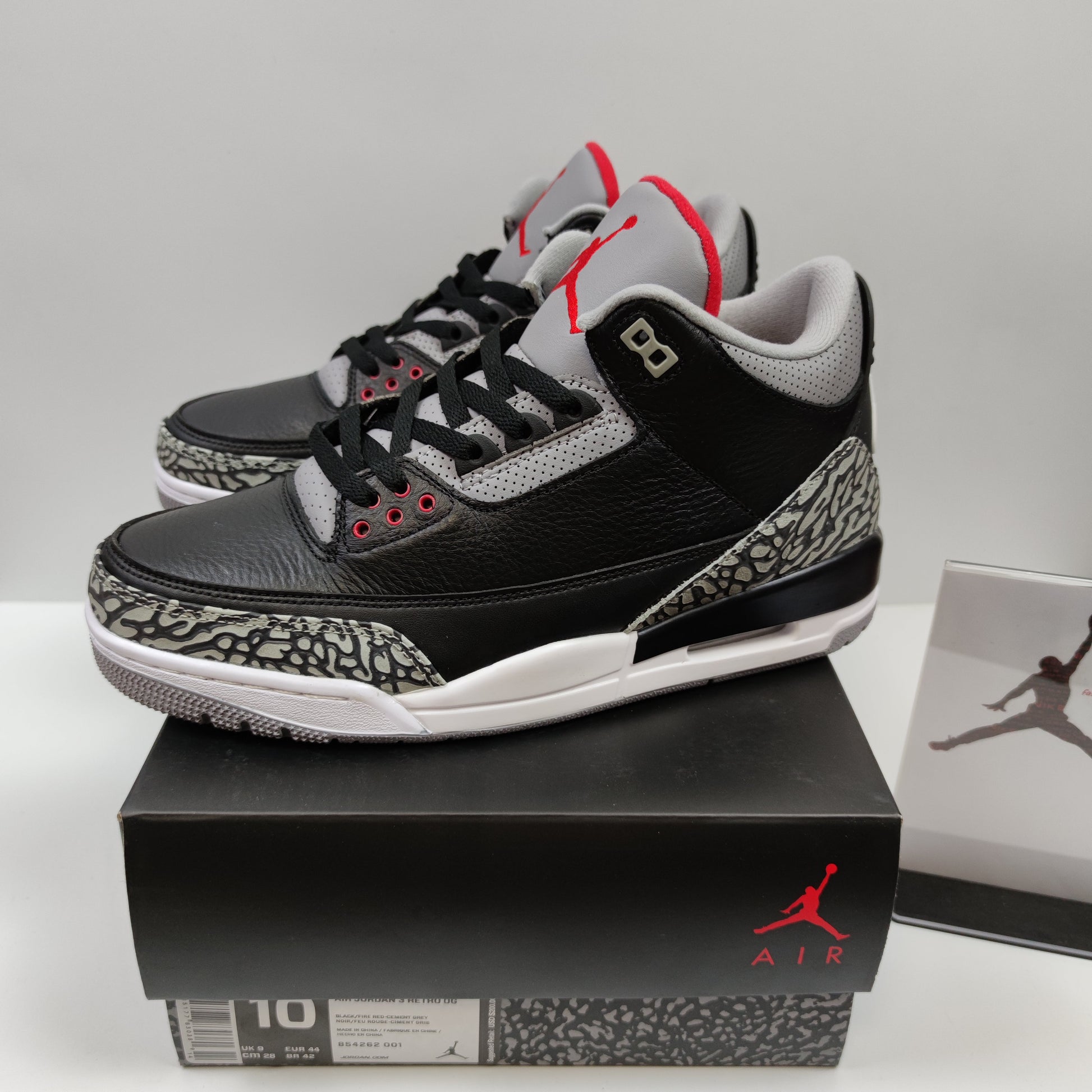 Air Jordan 3 Retro Black Cement 854262-001 - Nike x Jordan