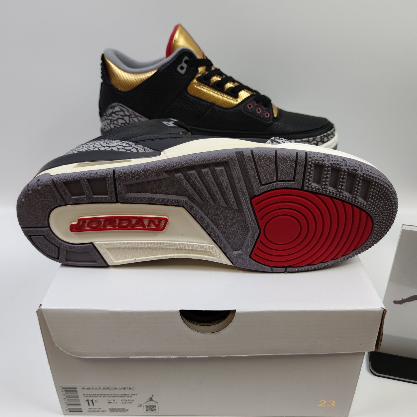 Air Jordan 3 Retro "Black Gold" CK9246-067 - Nike x Jordan