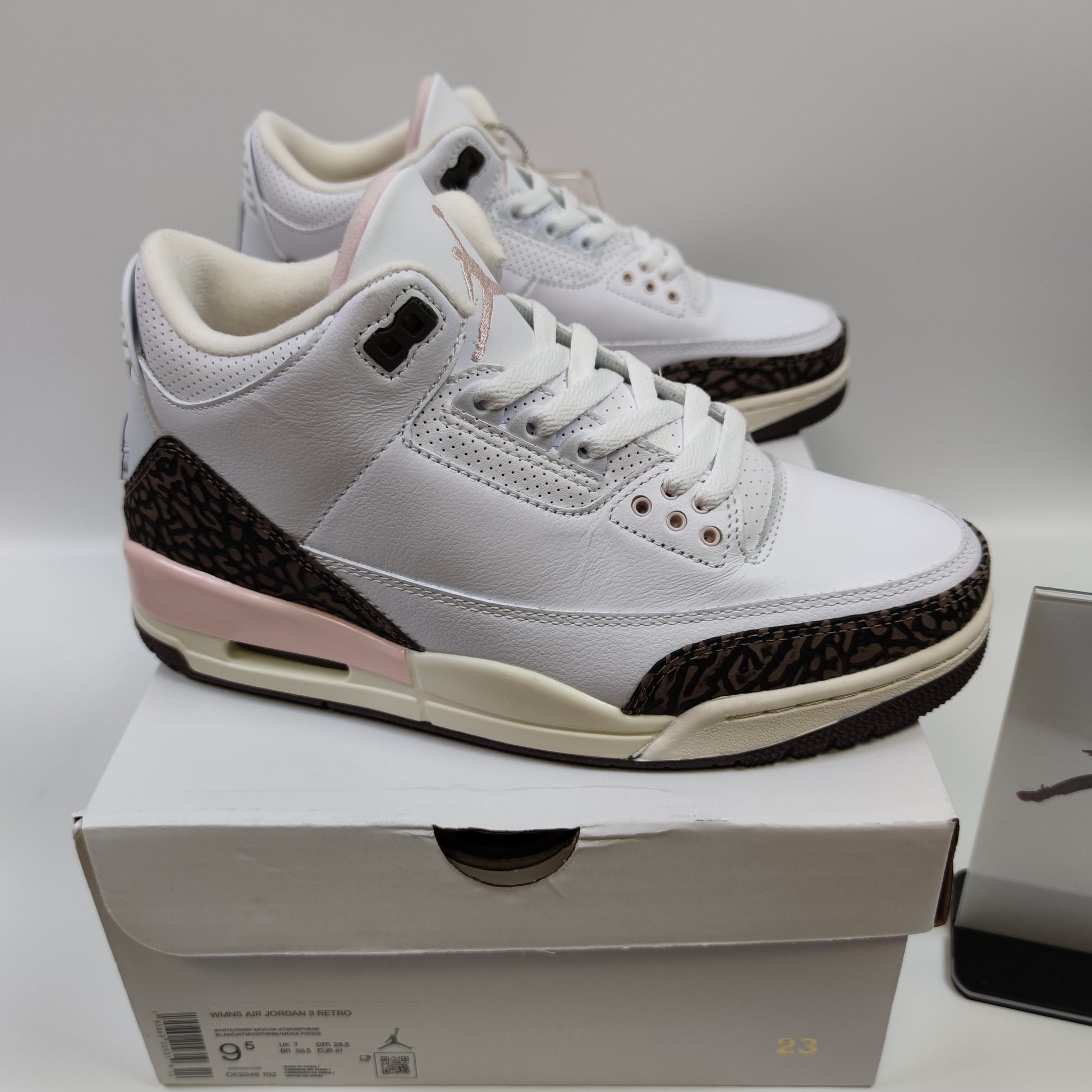 Air Jordan 3 Retro "Dark Mocha" CK9246-102 - Nike x Jordan