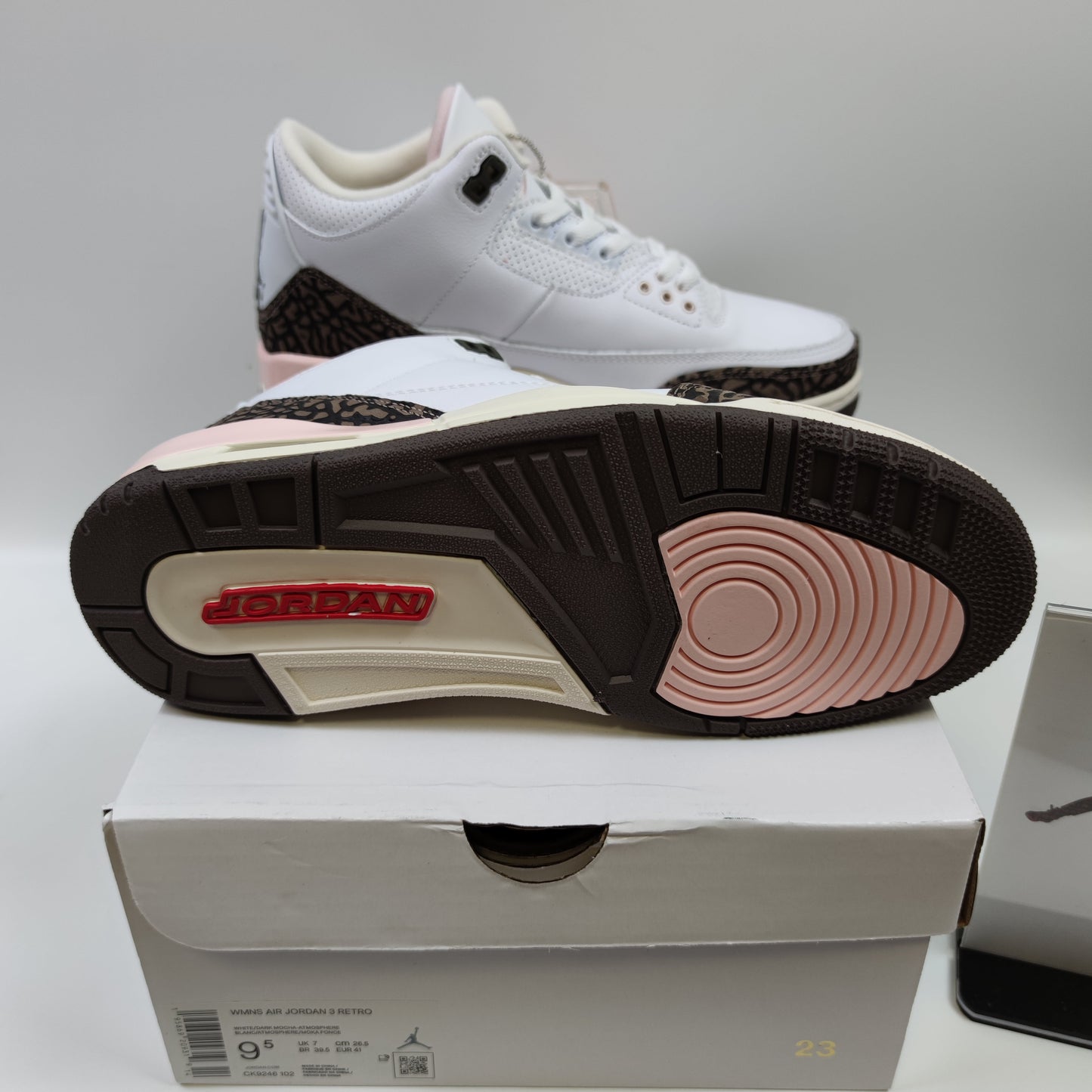 Air Jordan 3 Retro "Dark Mocha" CK9246-102 - Nike x Jordan