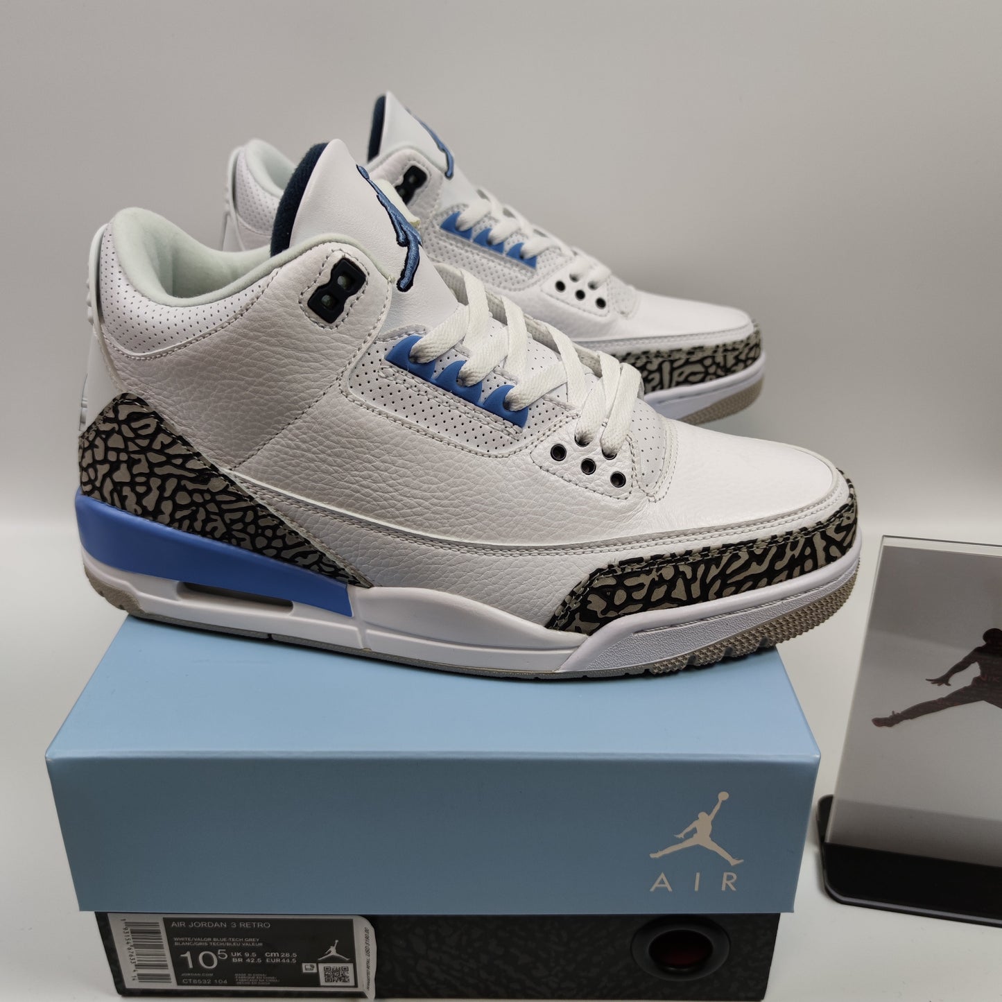 Air Jordan 3 Retro "UNC" CT8532-104 - Nike x Jordan