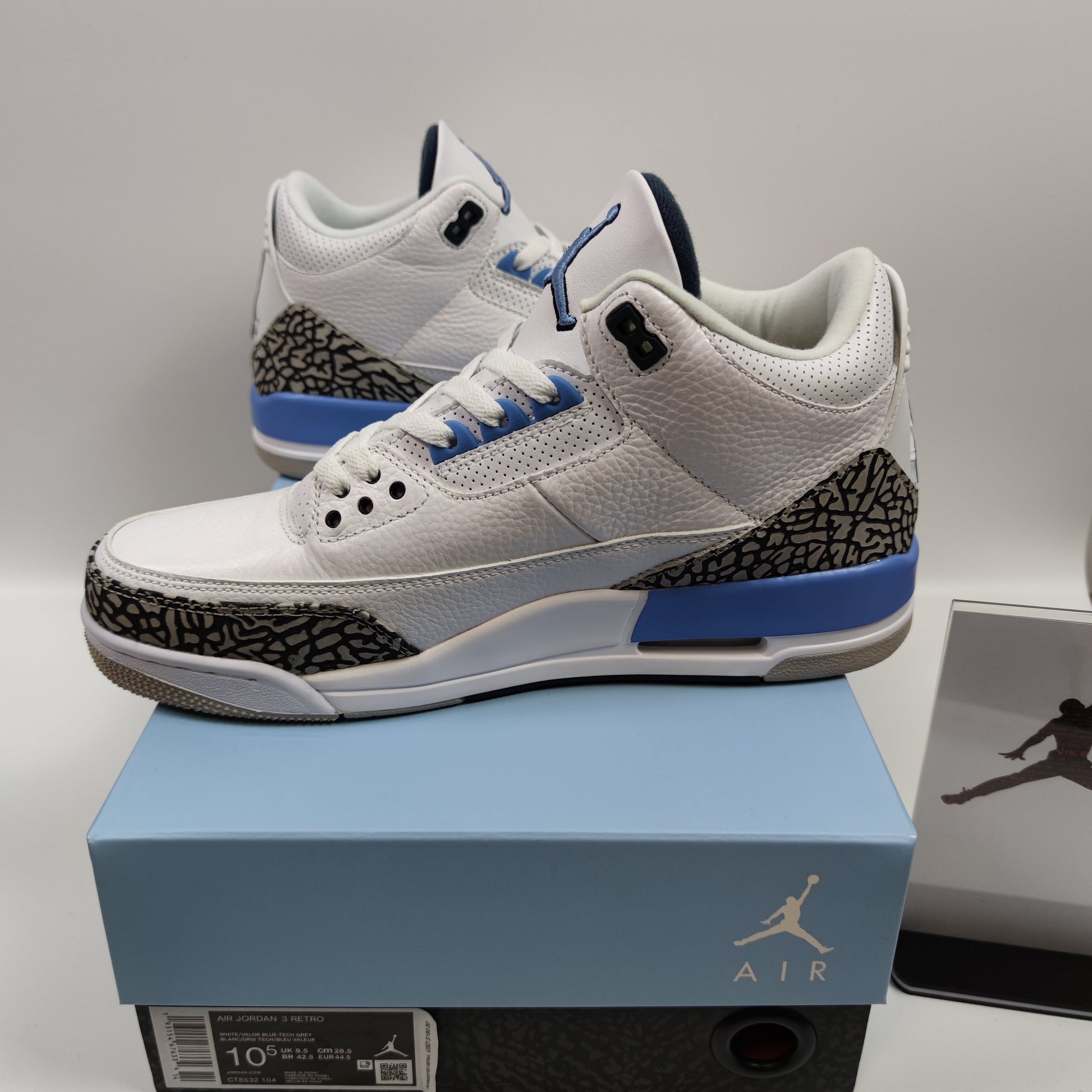 Air Jordan 3 Retro "UNC" CT8532-104 - Nike x Jordan
