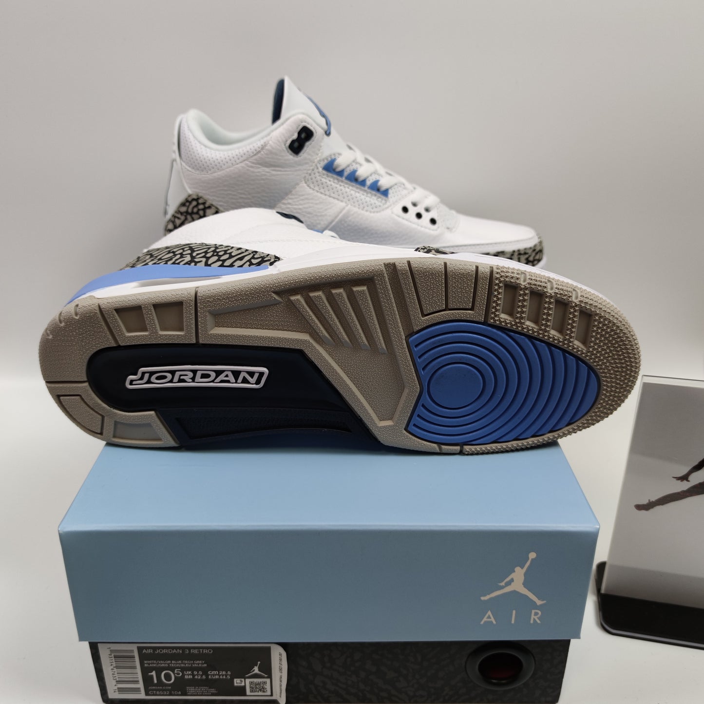 Air Jordan 3 Retro "UNC" CT8532-104 - Nike x Jordan
