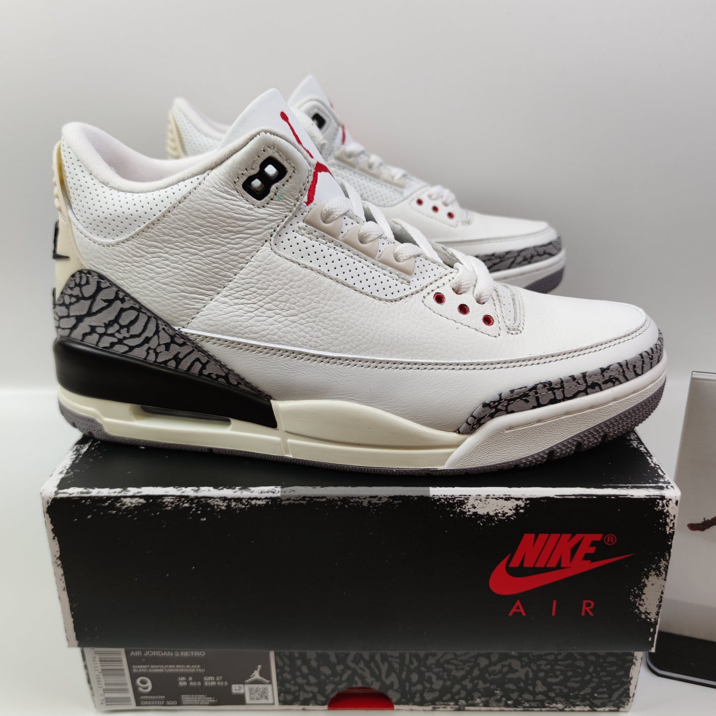 Air Jordan 3 "White Cement Reimagined" DN3707-100 - Nike x Jordan
