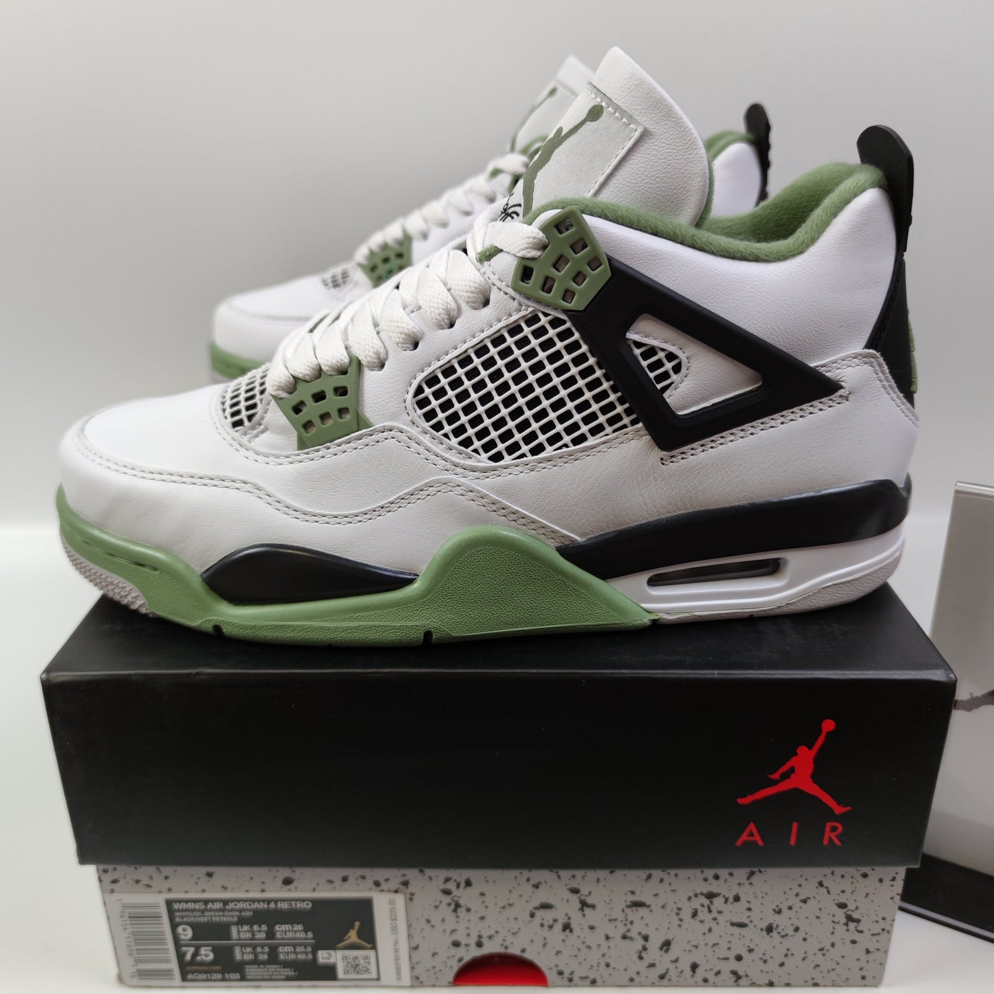 Air Jordan 4 "Oil Green" AQ9129-103 - Nike x Jordan