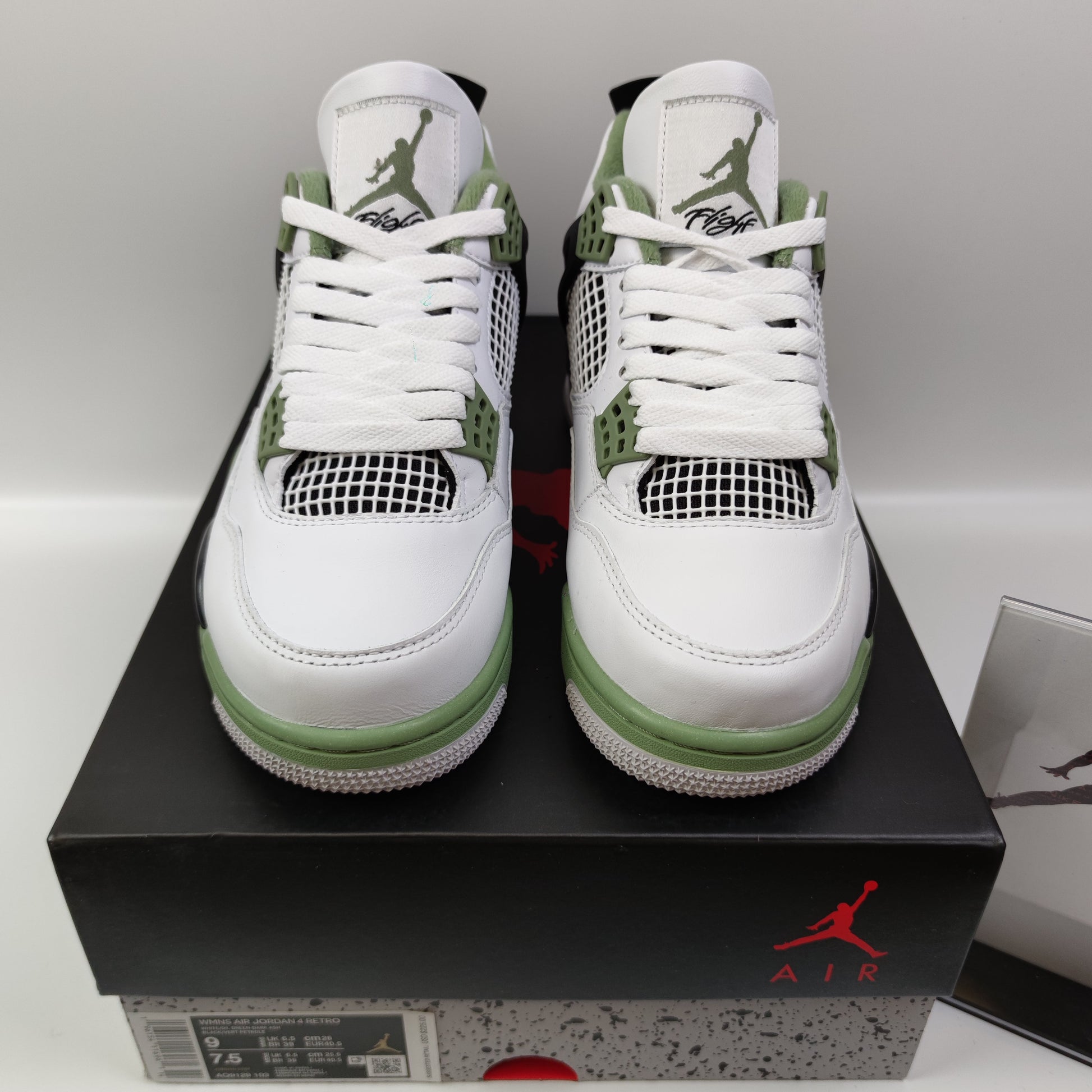 Air Jordan 4 "Oil Green" AQ9129-103 - Nike x Jordan