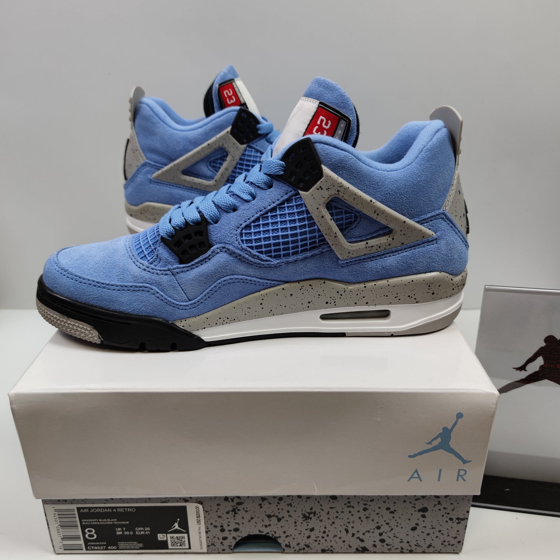 Air Jordan 4 Retro "University Blue" CT8527-400 - Nike x Jordan