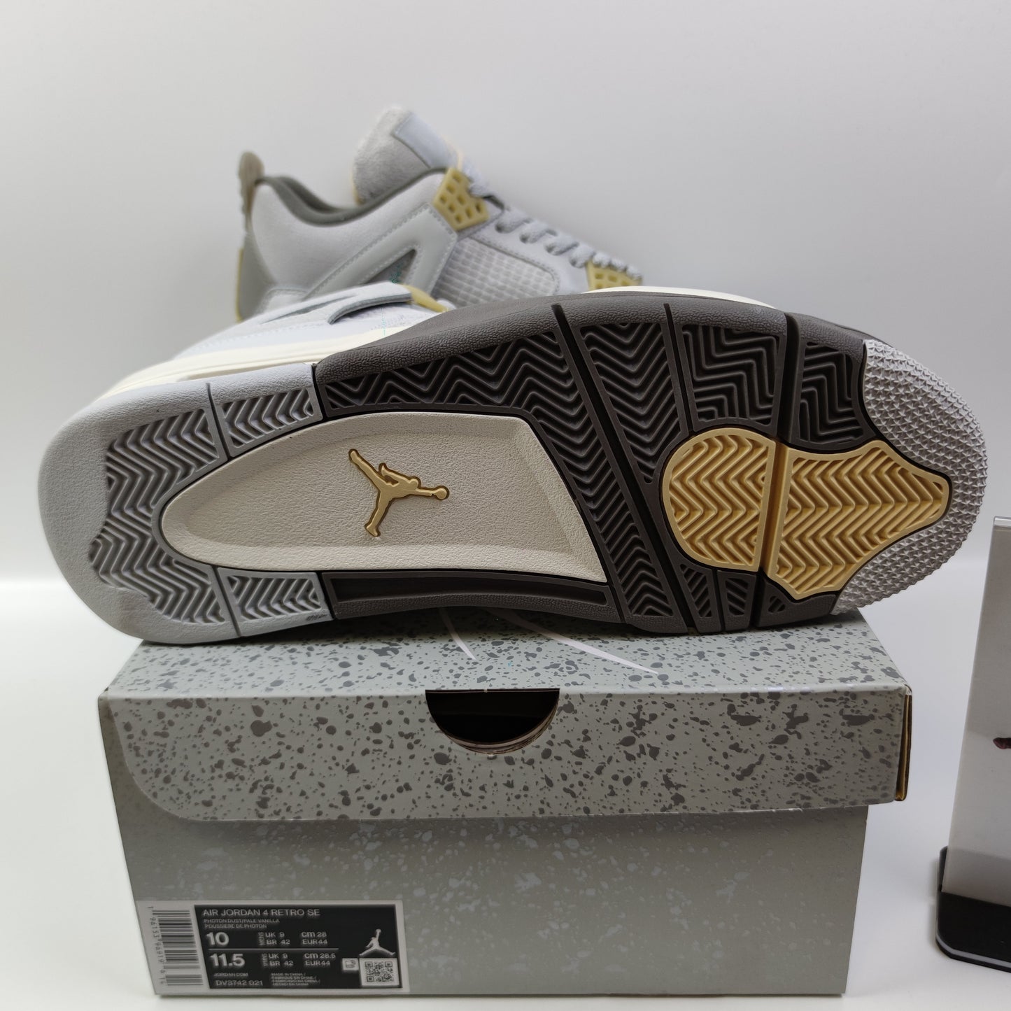 Air Jordan 4 SE "Craft" DV3742-021 - Nike x Jordan