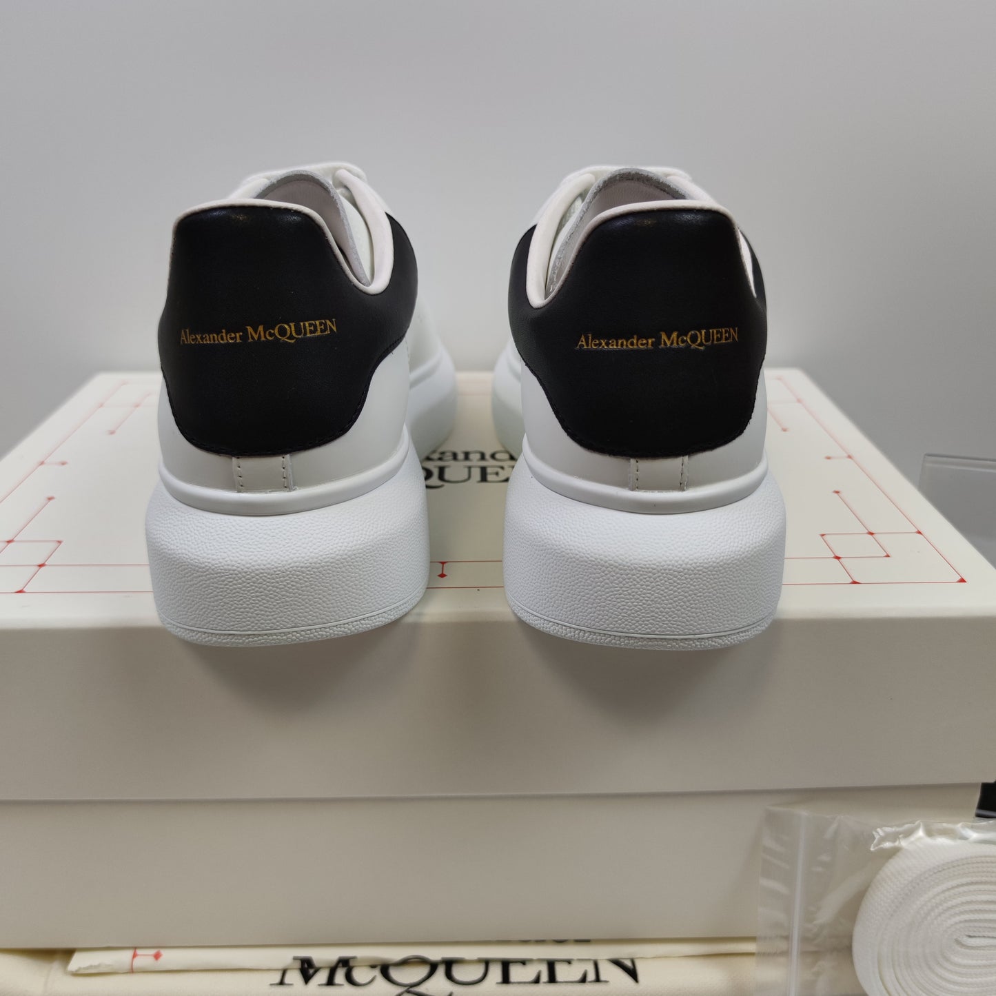 Alexander McQueen 553680WHGP59061 - Nike x Jordan