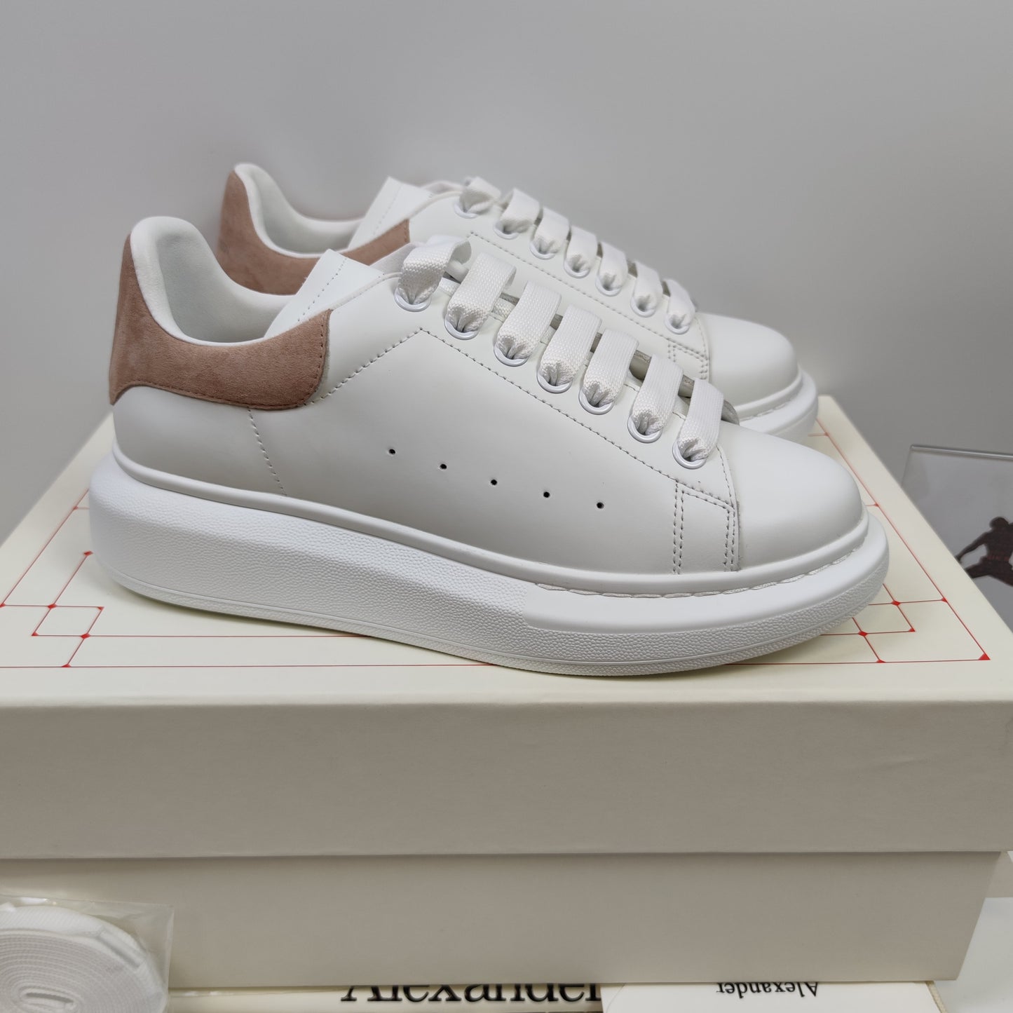 Alexander McQueen 553770WHGP79182 - Nike x Jordan