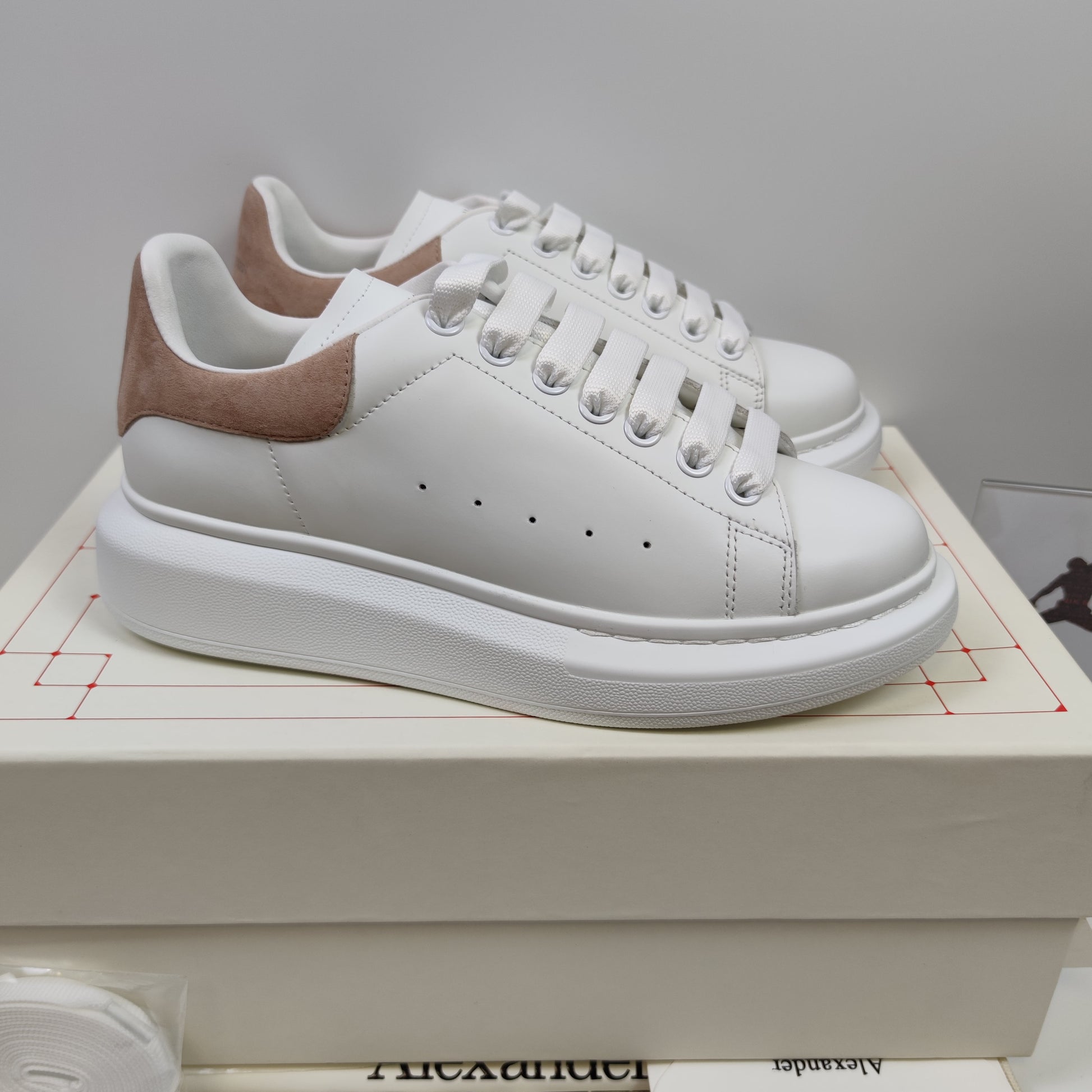 Alexander McQueen 553770WHGP79182 - Nike x Jordan
