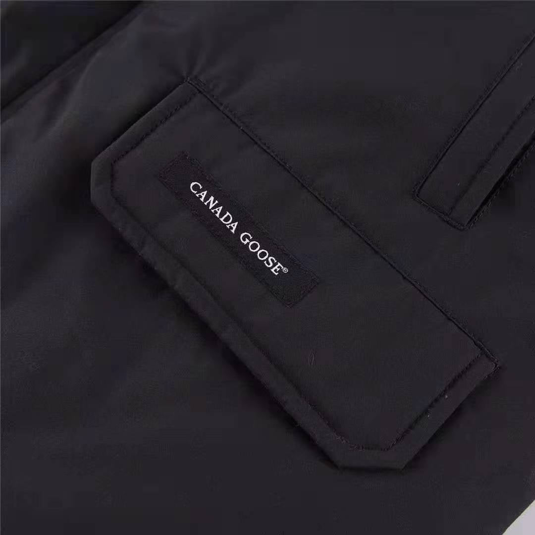 Canada Goose Chilliwack "Black" 7999M-61 - Nike x Jordan