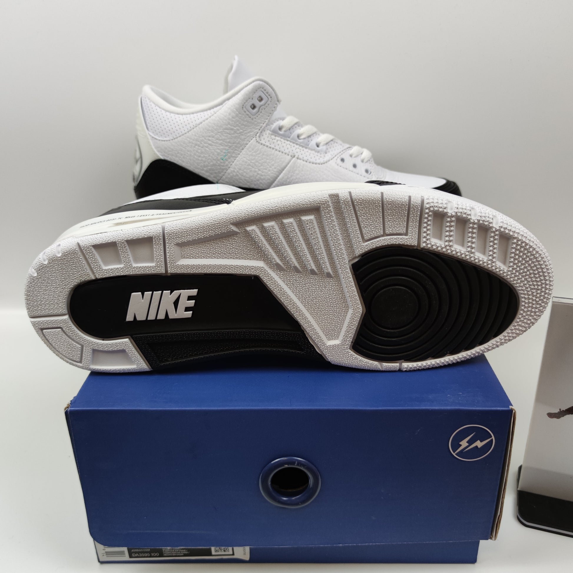 Fragment Design x Air Jordan 3 Retro SP "White" DA3595-100 - Nike x Jordan