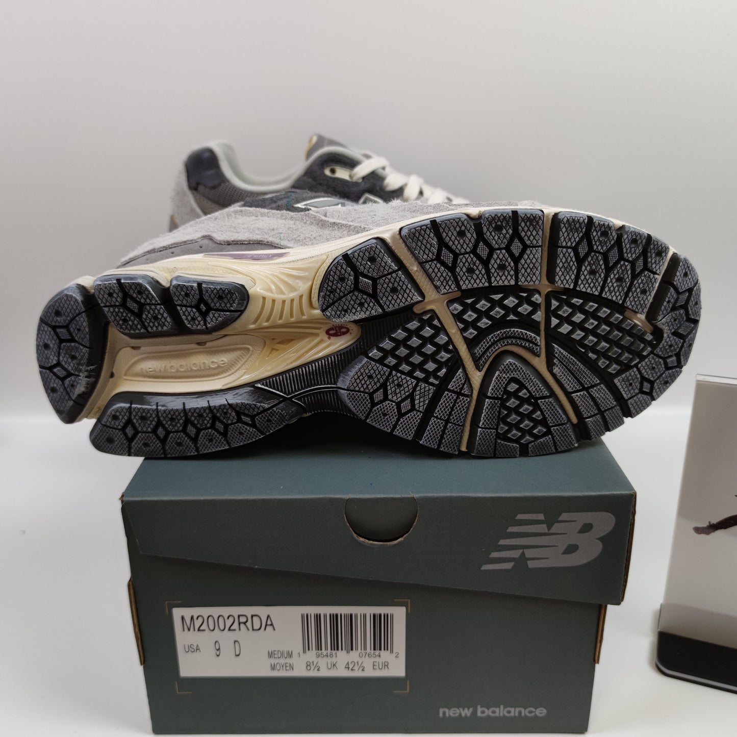 New Balance 2002R "Refined Future" M2002RDA - Fashion Sneaker1818