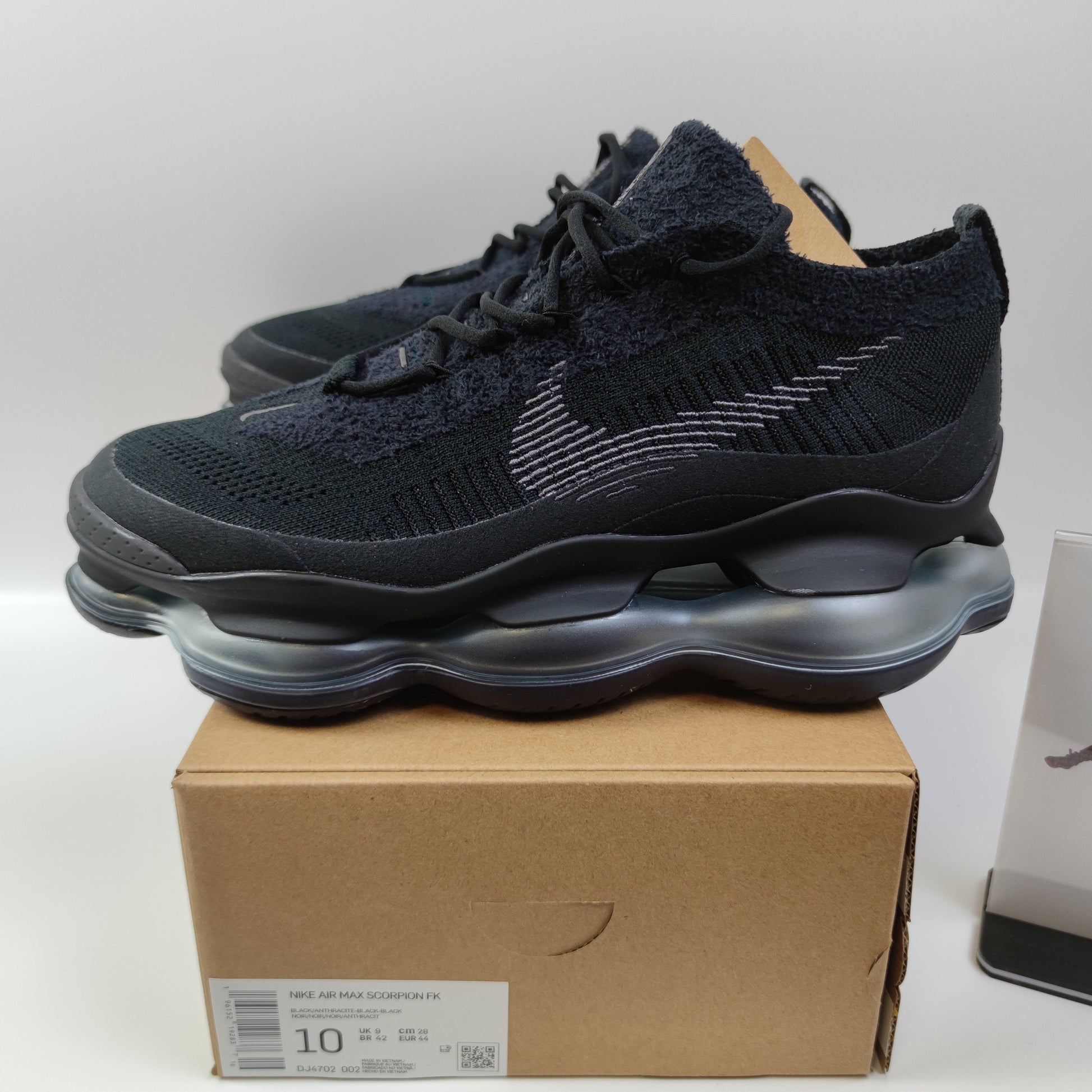 Nike Air Max Scorpion FK "Triple Black" DJ4702-002 - Nike x Jordan