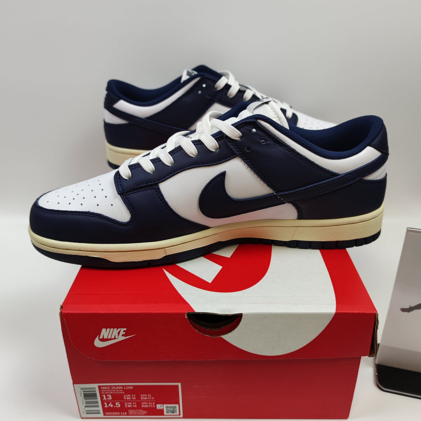 Nike Dunk Low "Midnight Navy and White" DD1503-115 - Nike x Jordan
