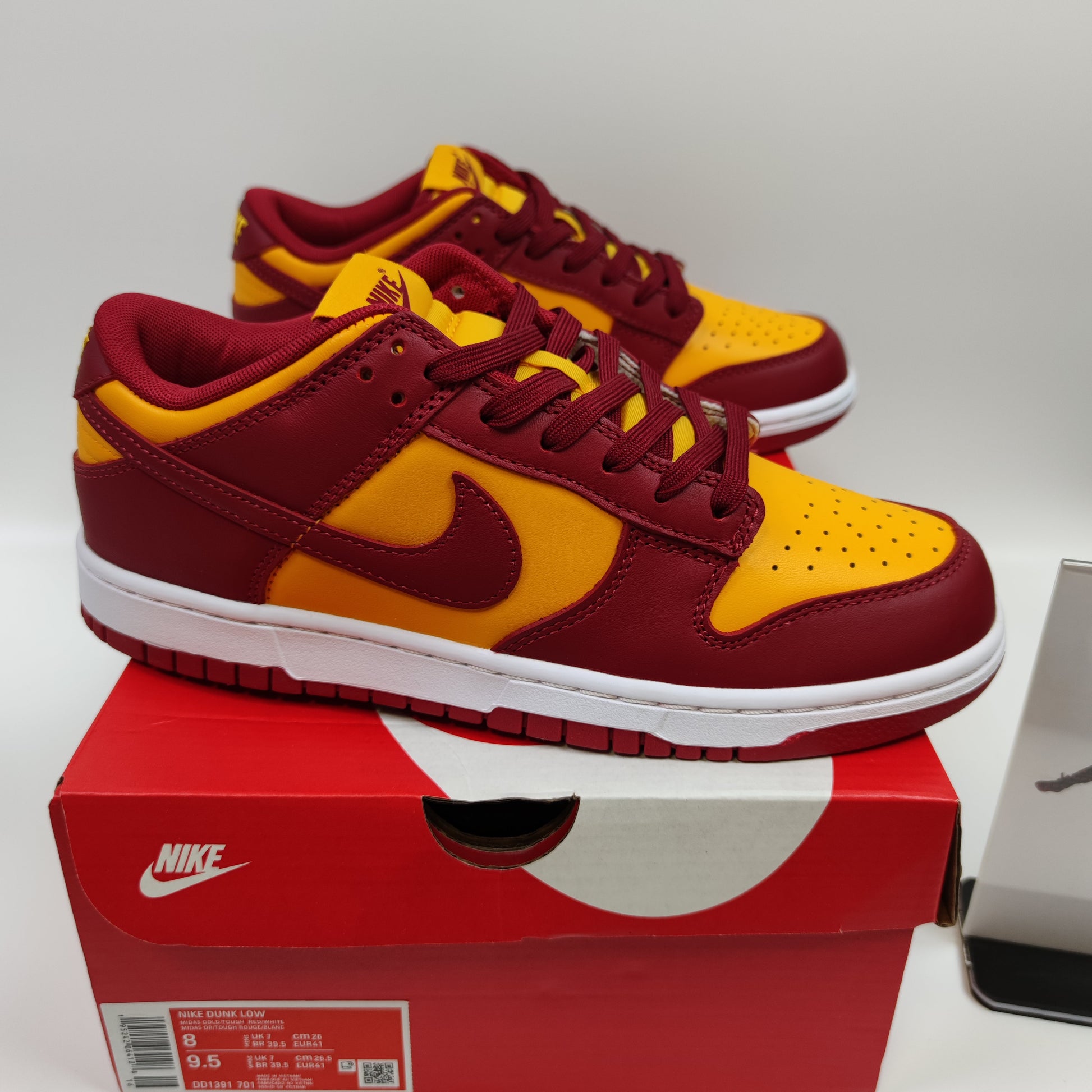 Nike Dunk Low Retro "Midas Gold" DD1391-701 - Nike x Jordan
