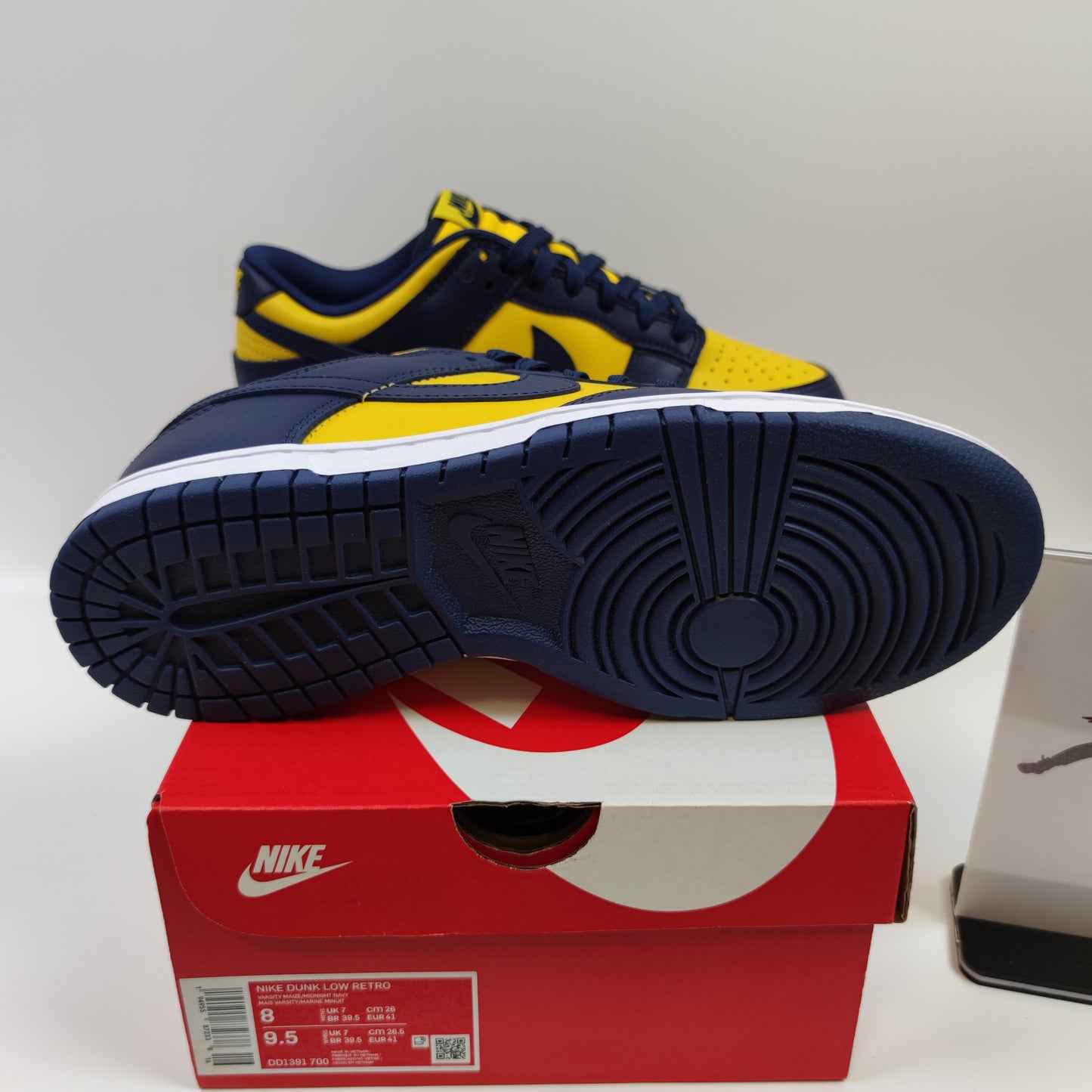 Nike Dunk Low Retro "Varsity Maize" DD1391-700 - Nike x Jordan