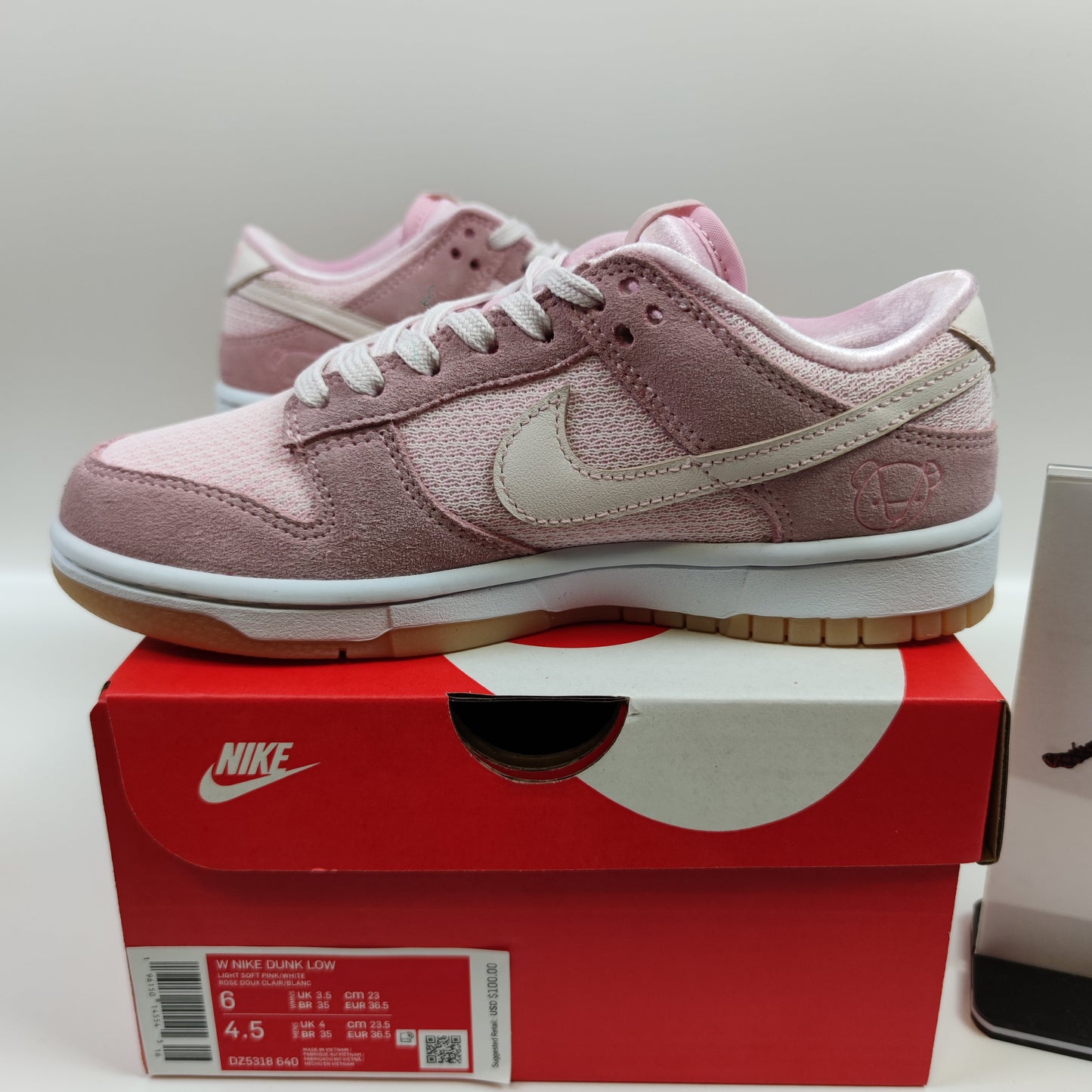 Nike Dunk Low "Teddy Bear" DZ5318-640 - Nike x Jordan