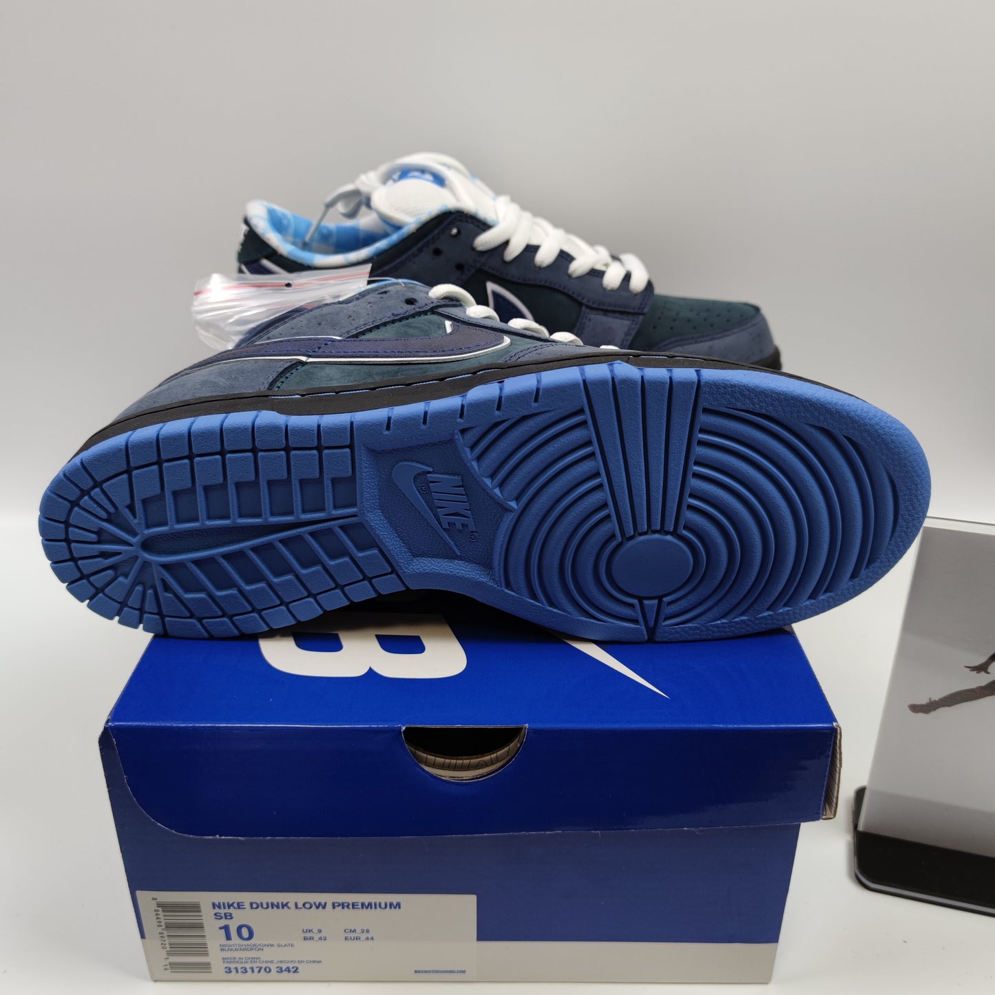 Nike Dunk SB Low Blue Lobster 313170-342 - Nike x Jordan