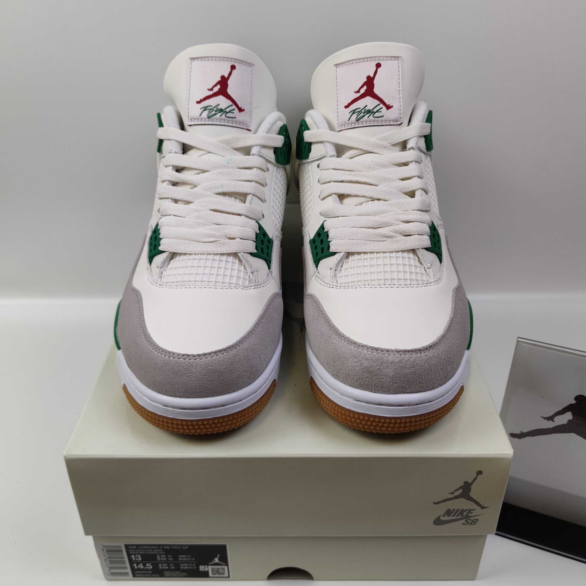 Nike SB x Air Jordan 4 "Pine Green" DR5415-103 - Nike x Jordan