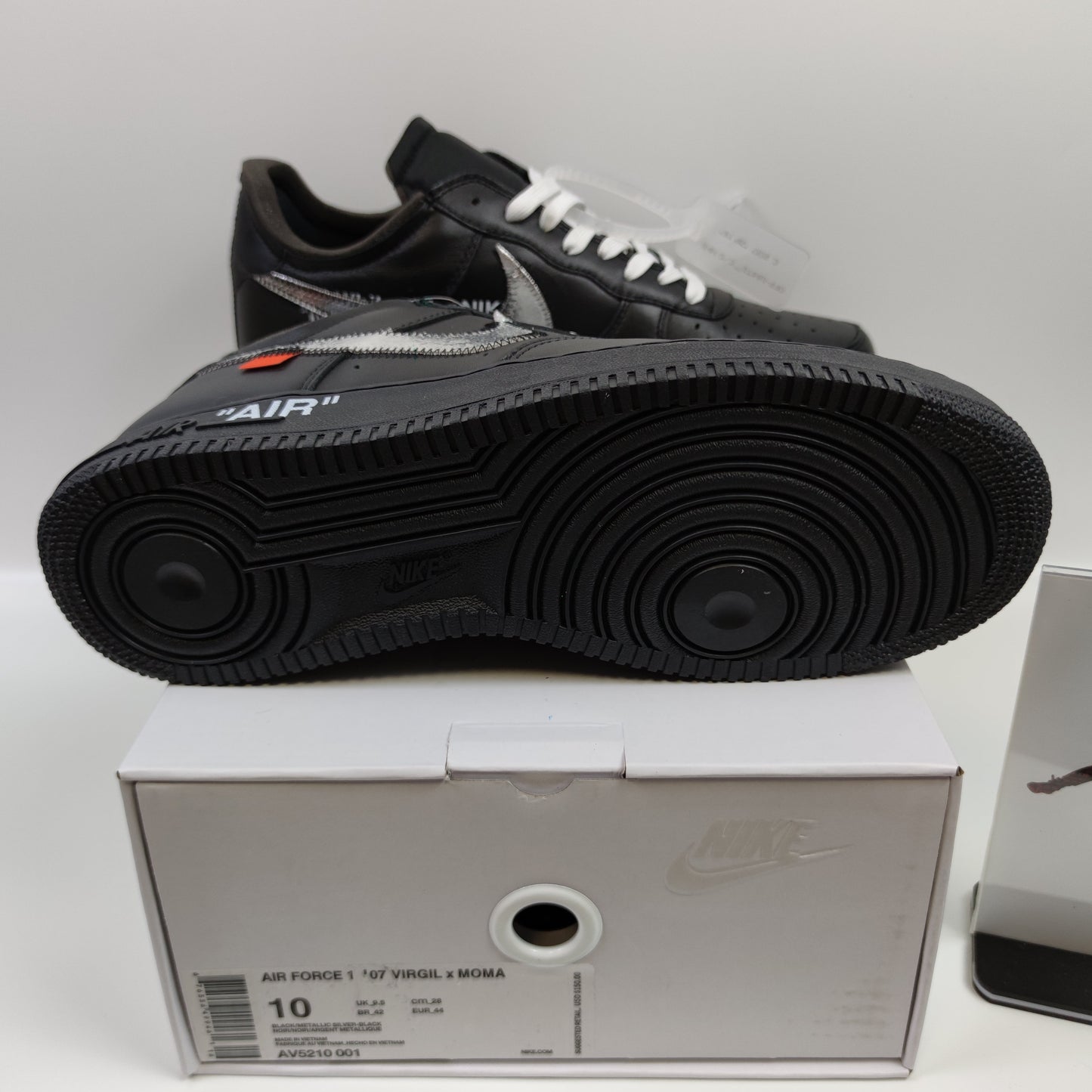 Off-White x MoMA x Nike Air Force 1 07 Virgil AV5210-001 - Fashion Sneaker1818