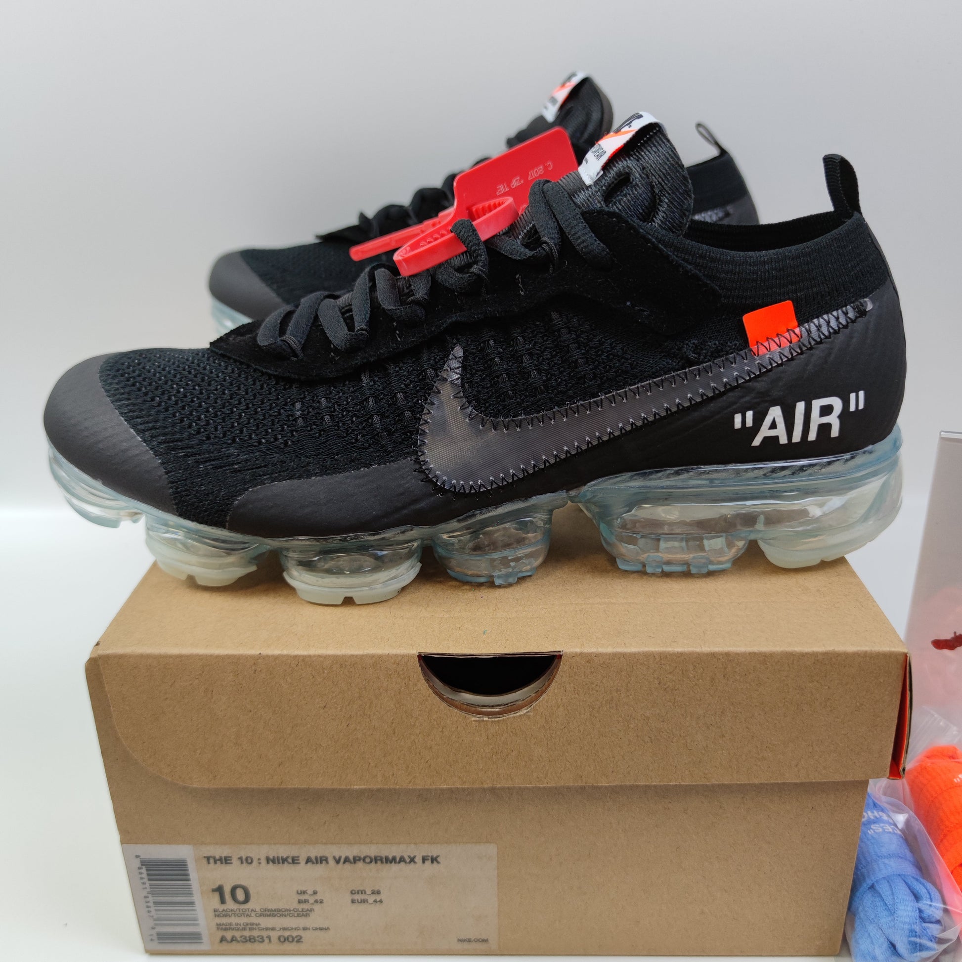 Off-White x Nike Air VaporMax Black The Ten AA3831-002 - Nike x Jordan